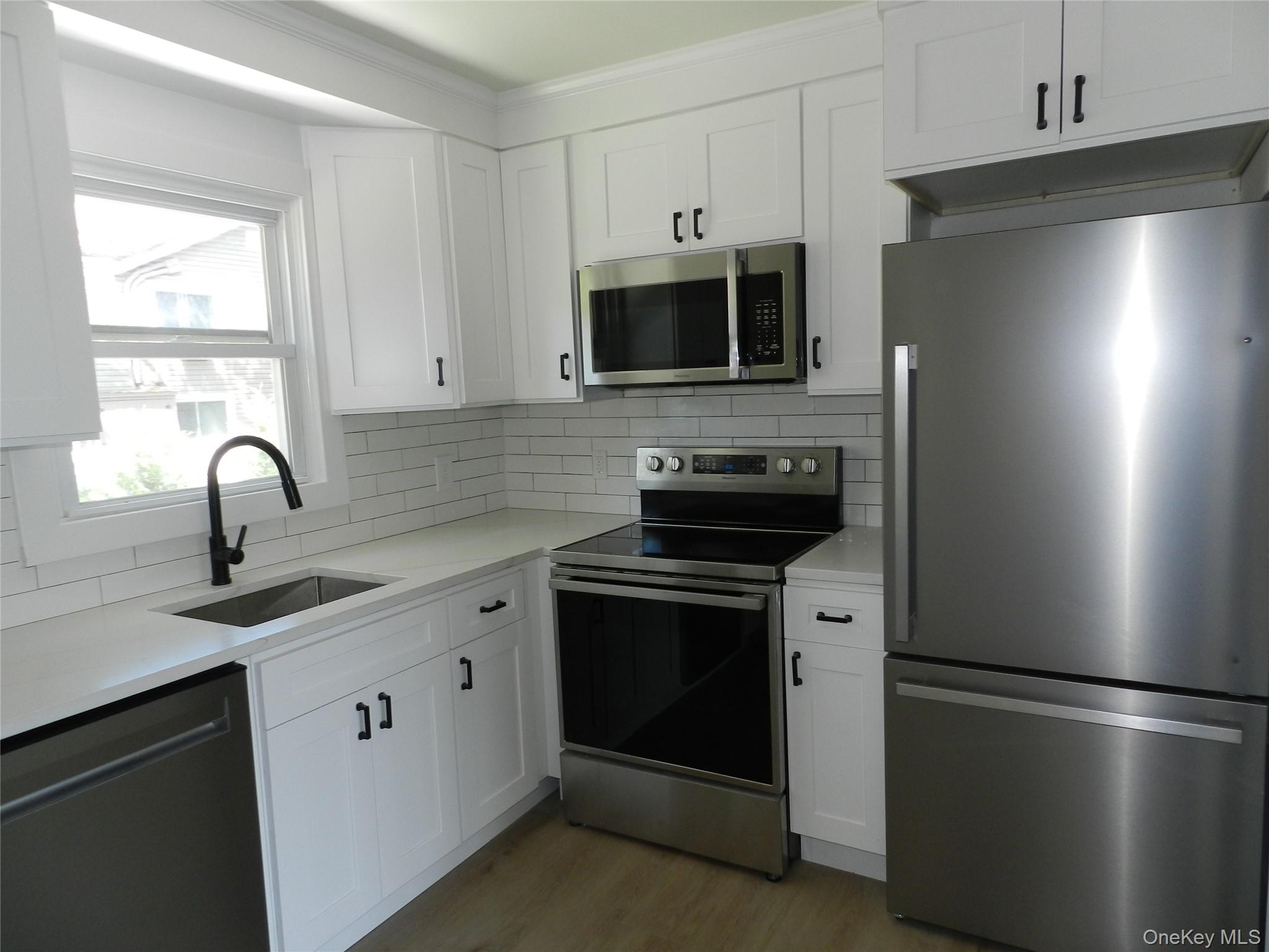 #4 photo, 39 W 3rd Street, Patchogue , NY 11772