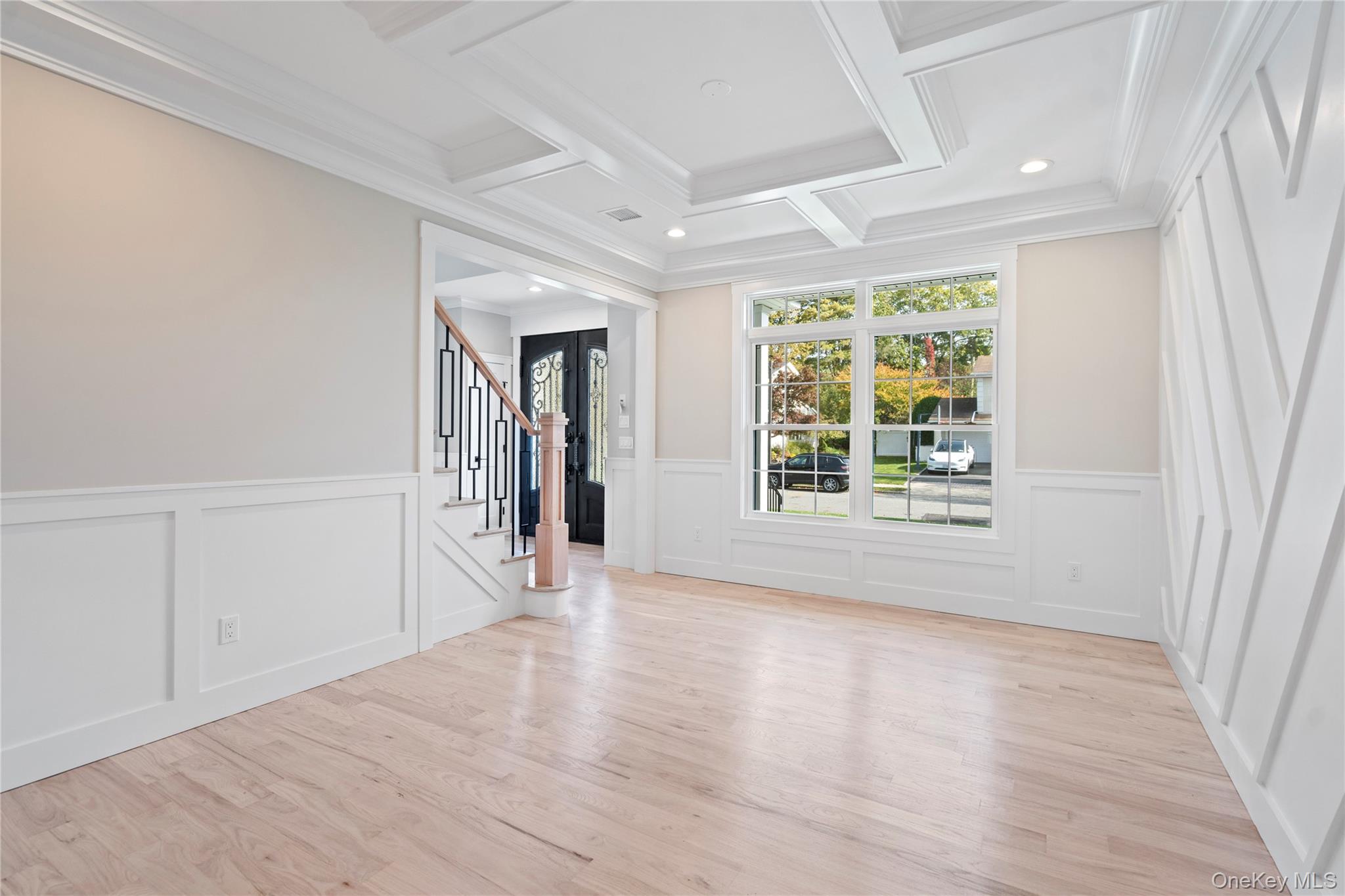 #11 photo, 25 Westchester Avenue, ナッソー郡 Jericho , NY 11753