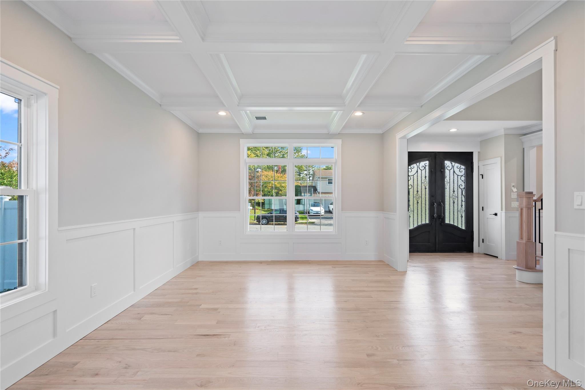 #12 photo, 25 Westchester Avenue, ナッソー郡 Jericho , NY 11753