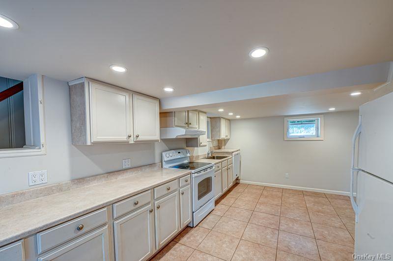 #3 photo, 11 Oceanside Drive, Sound Beach , NY 11789