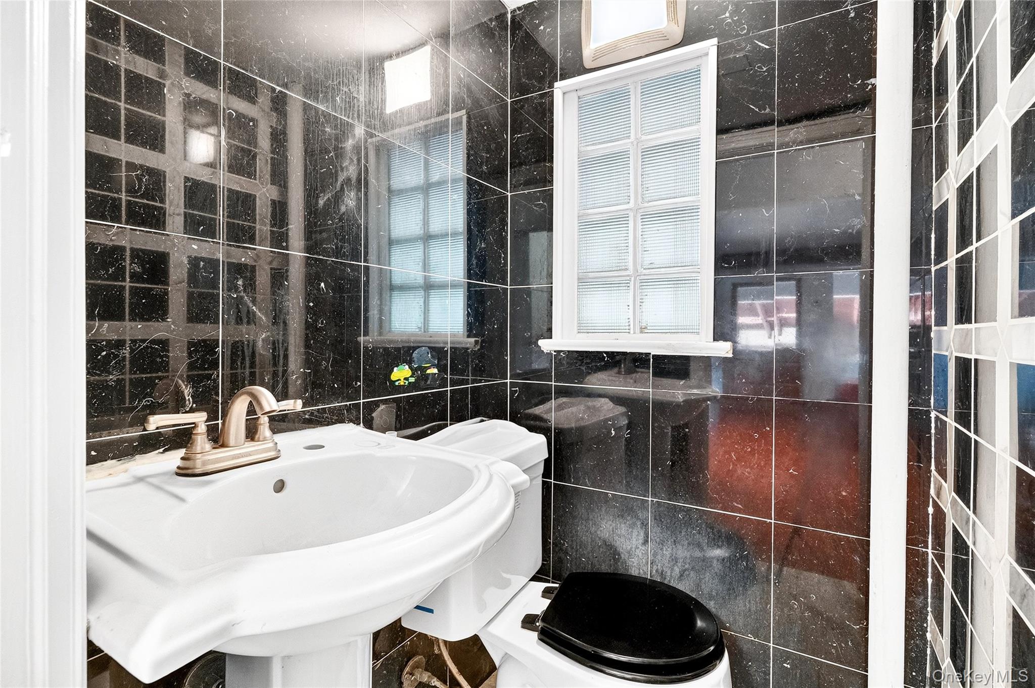 #12 photo, 6015 Independence Avenue, Bronx , NY 10471