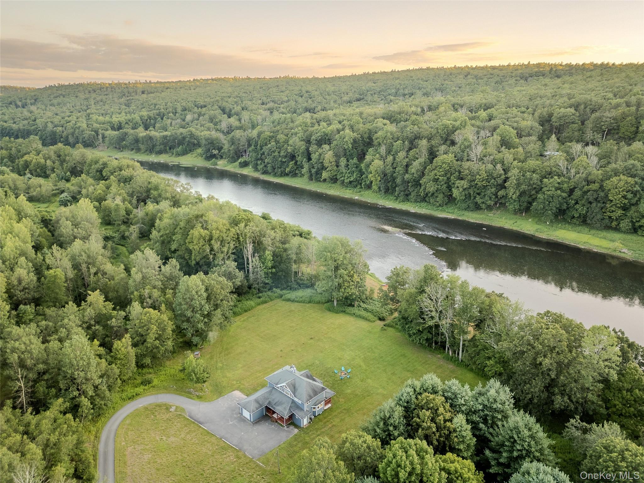 #1 photo, 5 Arrowhead Lane, Narrowsburg , NY 12764