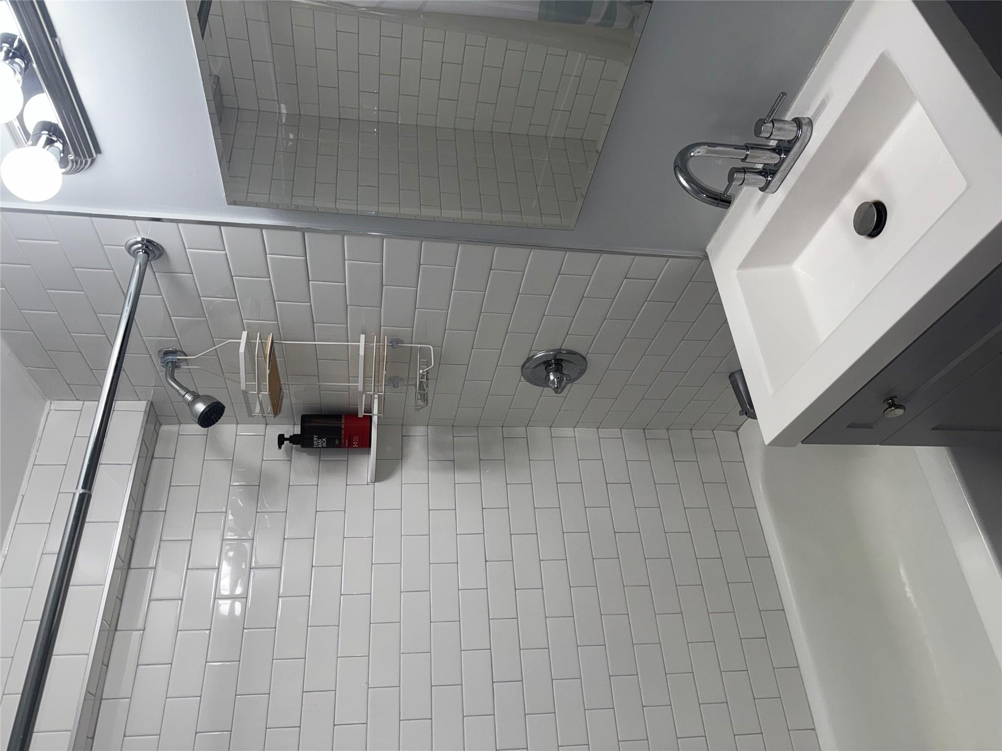 #7 photo, 370 Westchester Avenue, Port Chester , NY 10573