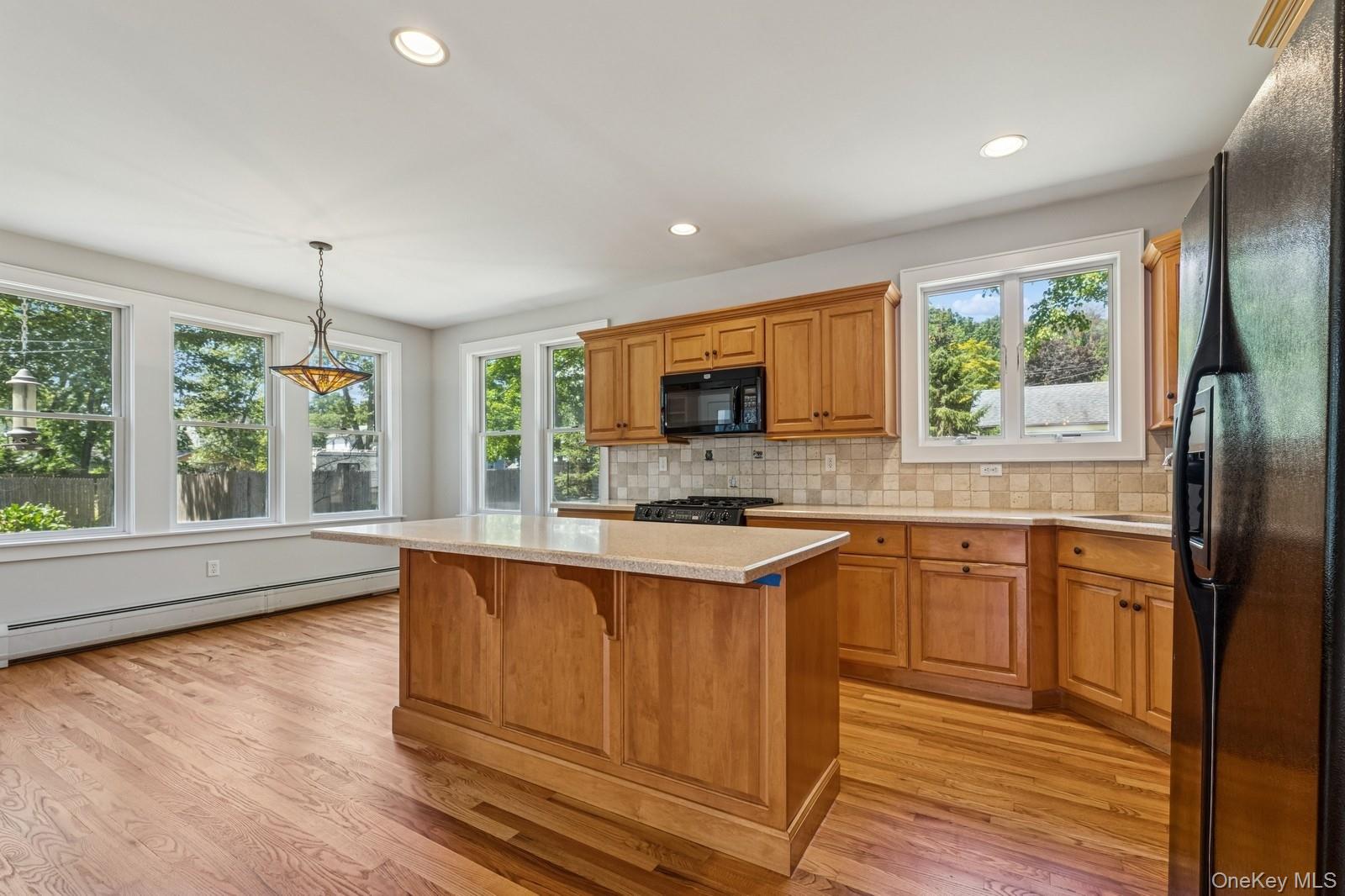 #16 photo, 139 Castle Heights Avenue, Nyack , NY 10960