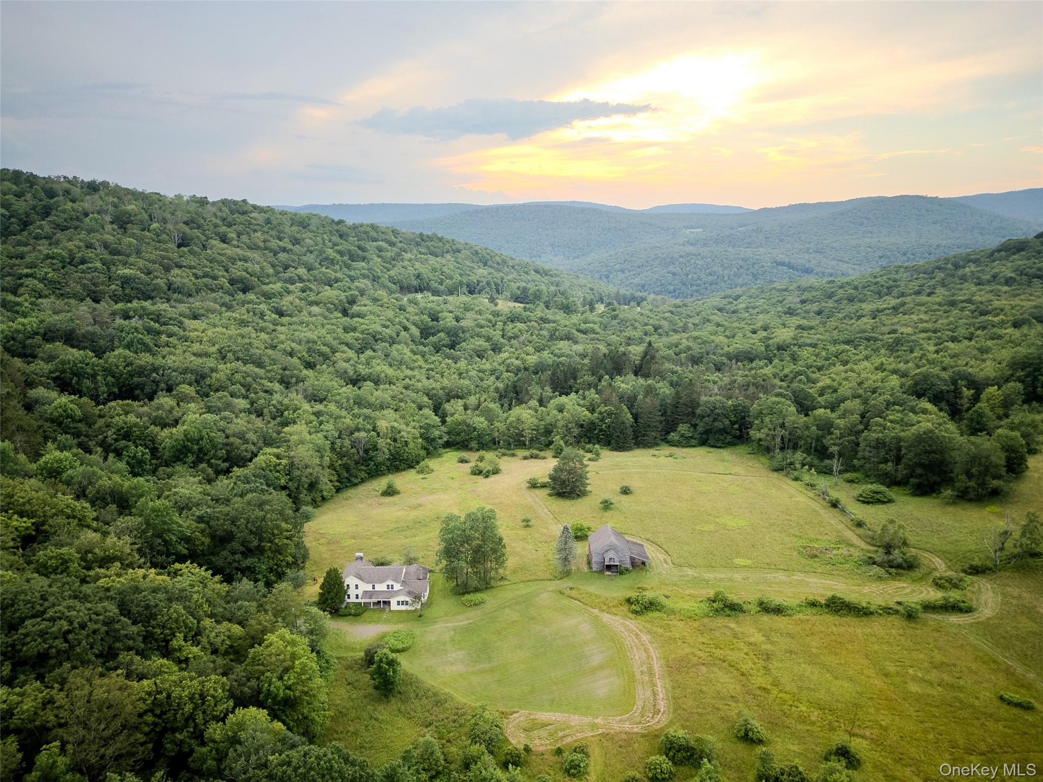 #1 photo, 706 Elm Hollow Road, Livingston Manor , NY 12758