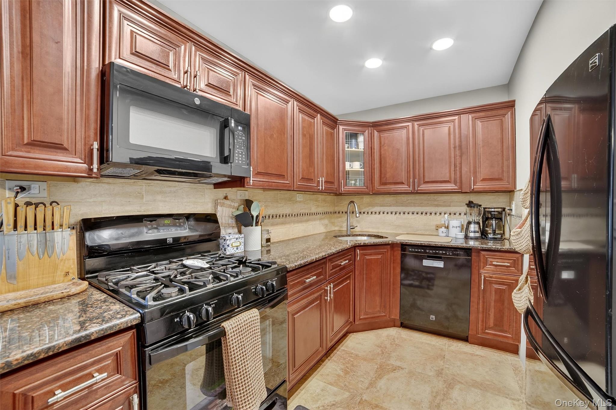 #18 photo, 4 Bryant Crescent, White Plains , NY 10605