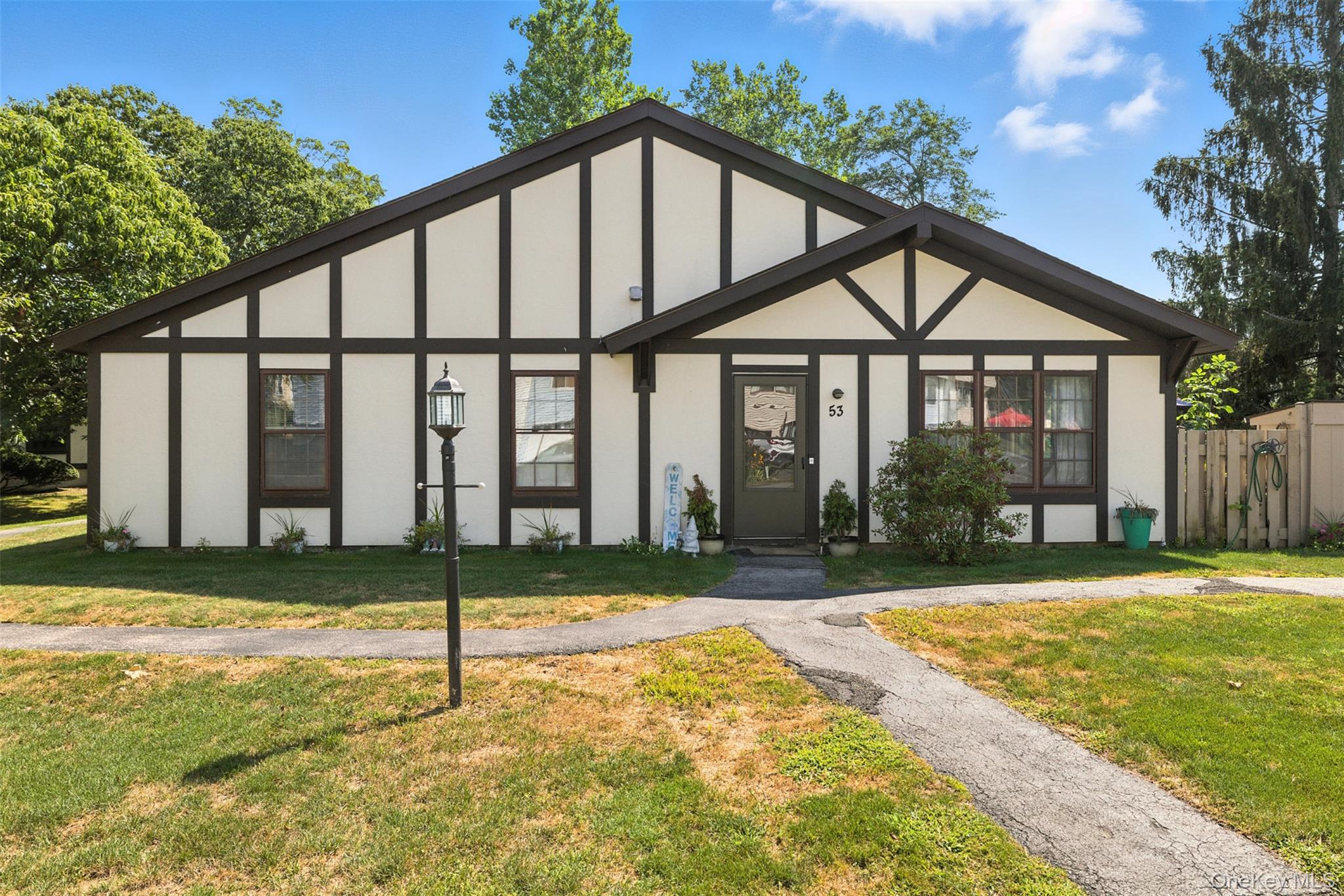 #1 photo, 53 Sunny Brook Circle, Highland , NY 12528