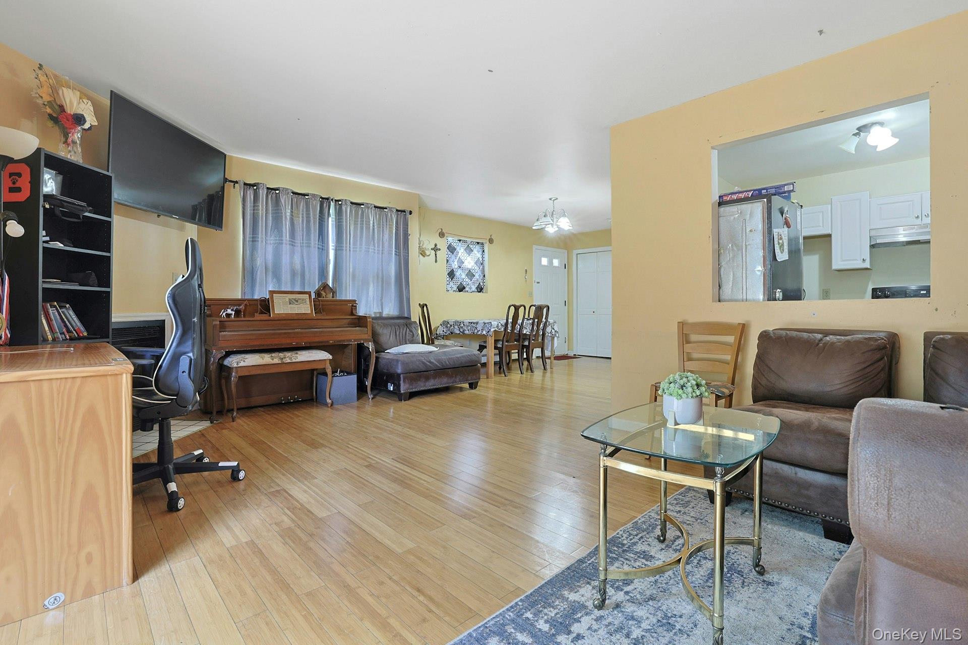 #4 photo, 26-28 Lincoln Place, Ossining , NY 10562