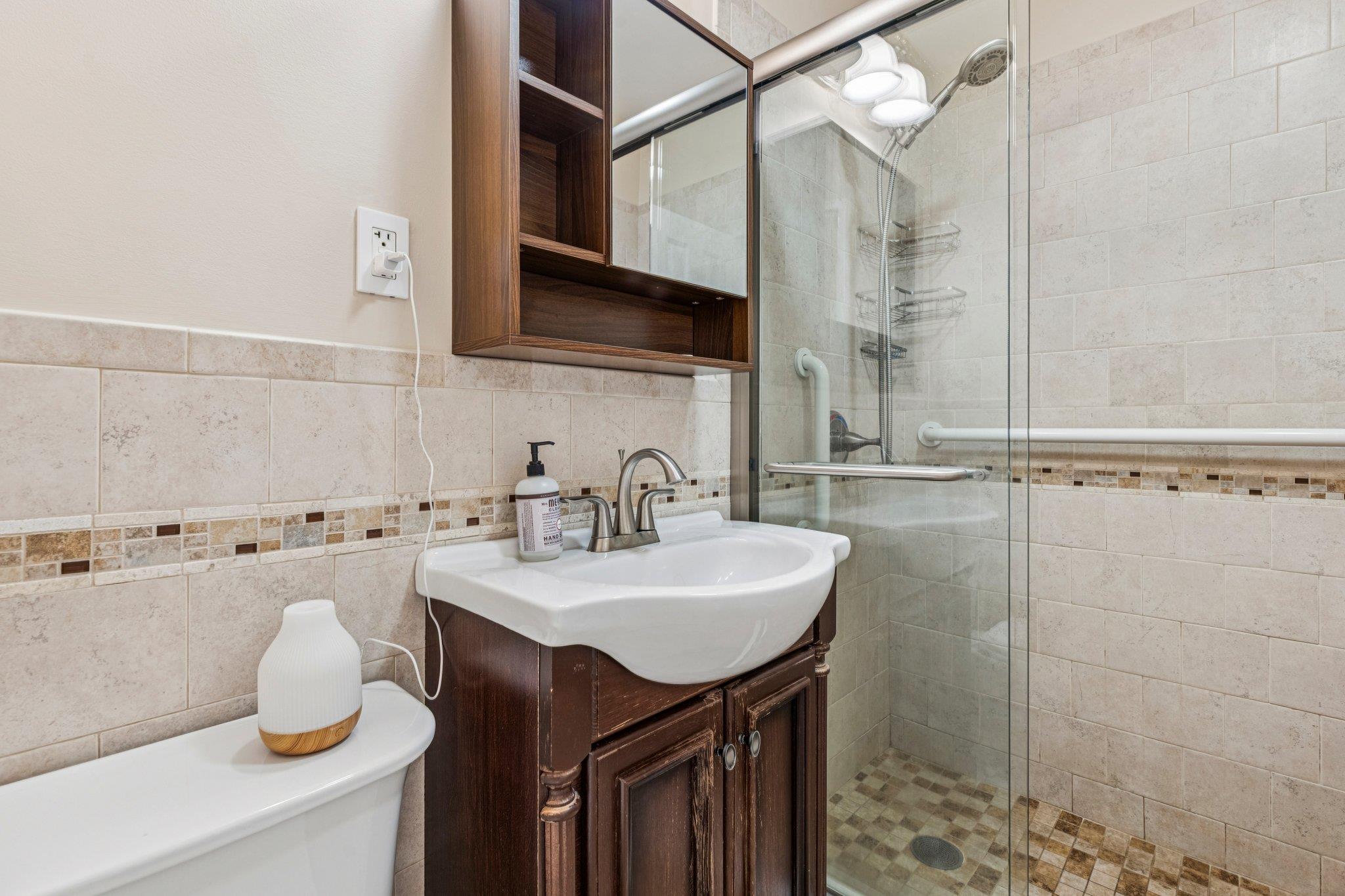 #8 photo, 560 W Broadway, Long Beach , NY 11561