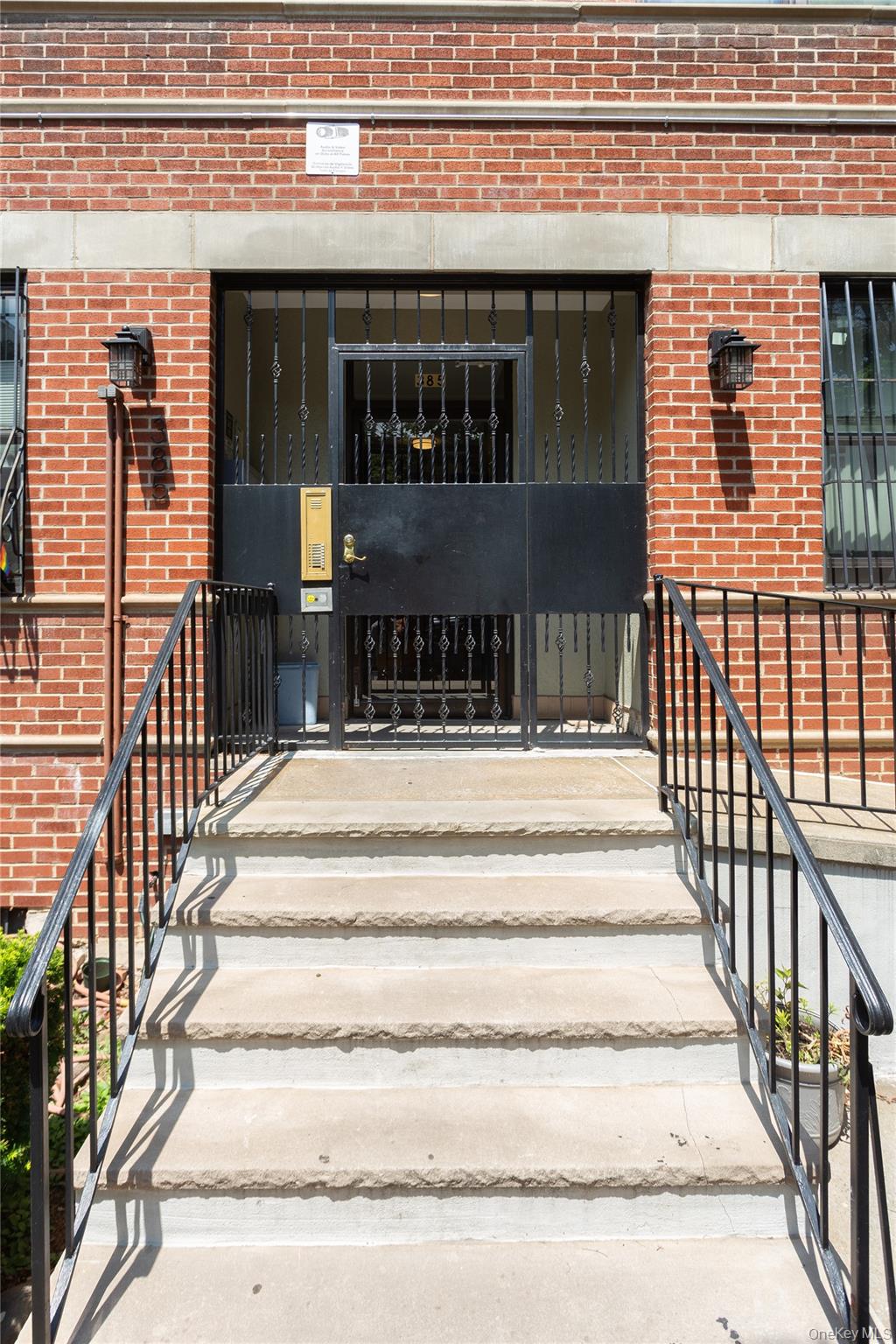 #1 photo, 385 Douglass Street, ブルックリン区 Brooklyn , NY 11217