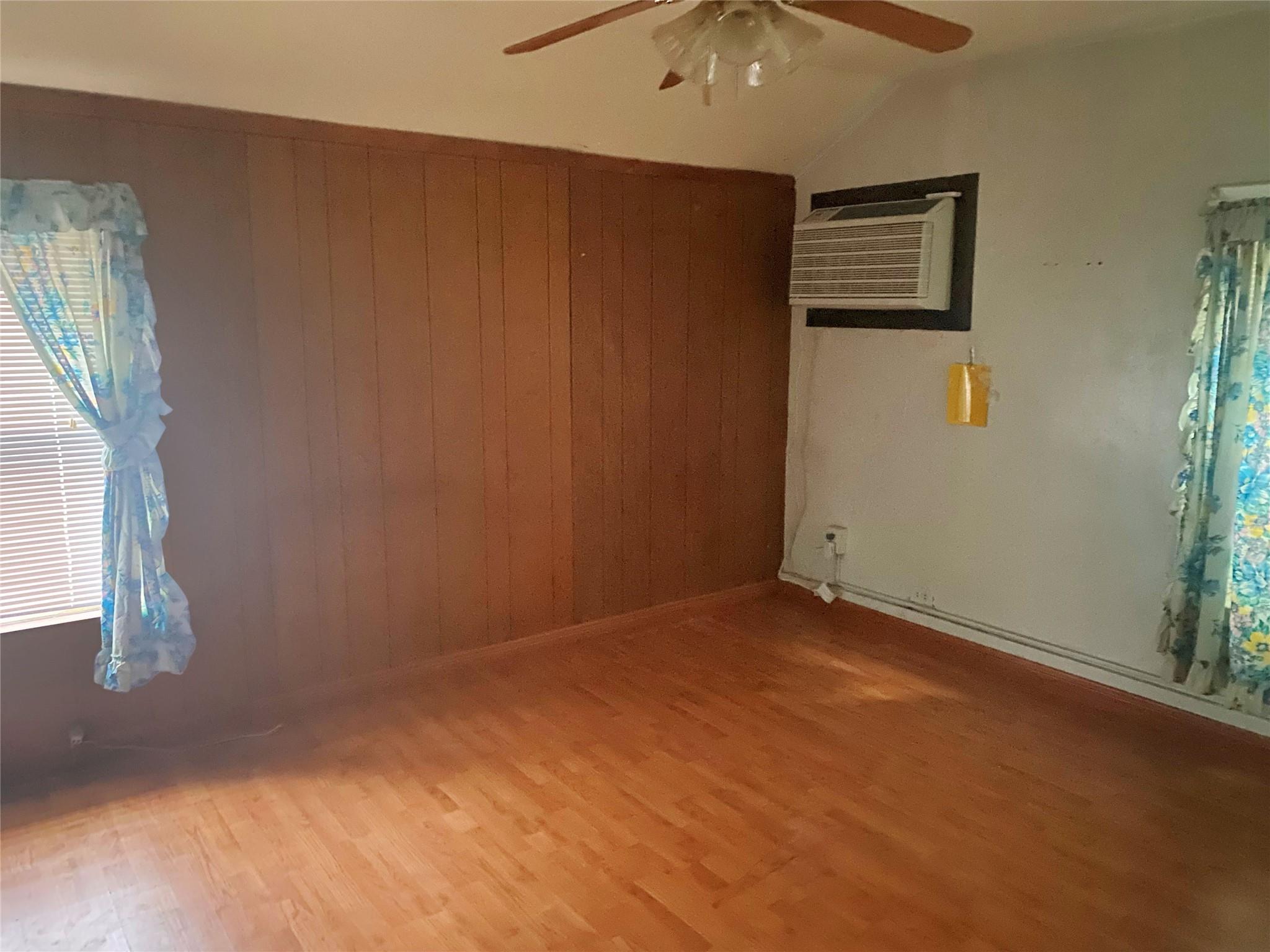 #10 photo, 1 Lewis Place, Lynbrook , NY 11563