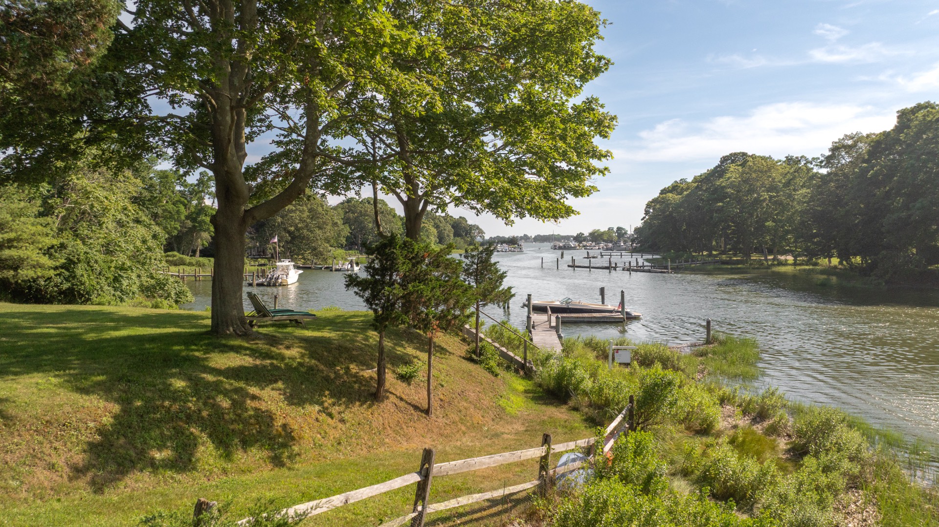 #11 photo, 52 S Midway Rd, サフォーク郡 Shelter Island , NY 11964