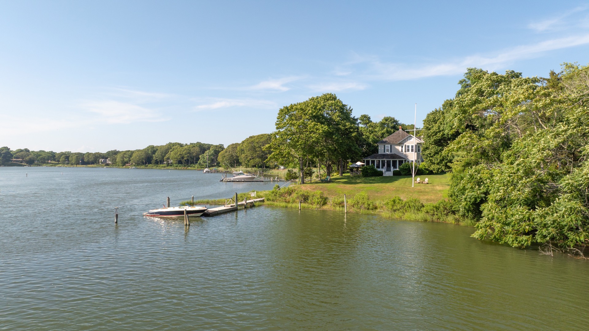 #2 photo, 52 S Midway Rd, サフォーク郡 Shelter Island , NY 11964