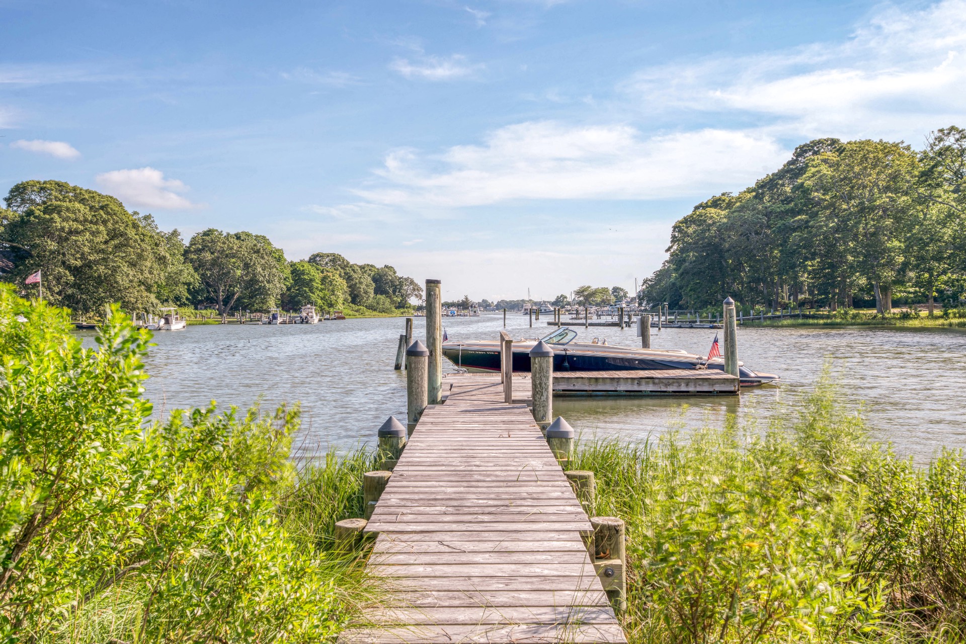 #4 photo, 52 S Midway Rd, サフォーク郡 Shelter Island , NY 11964