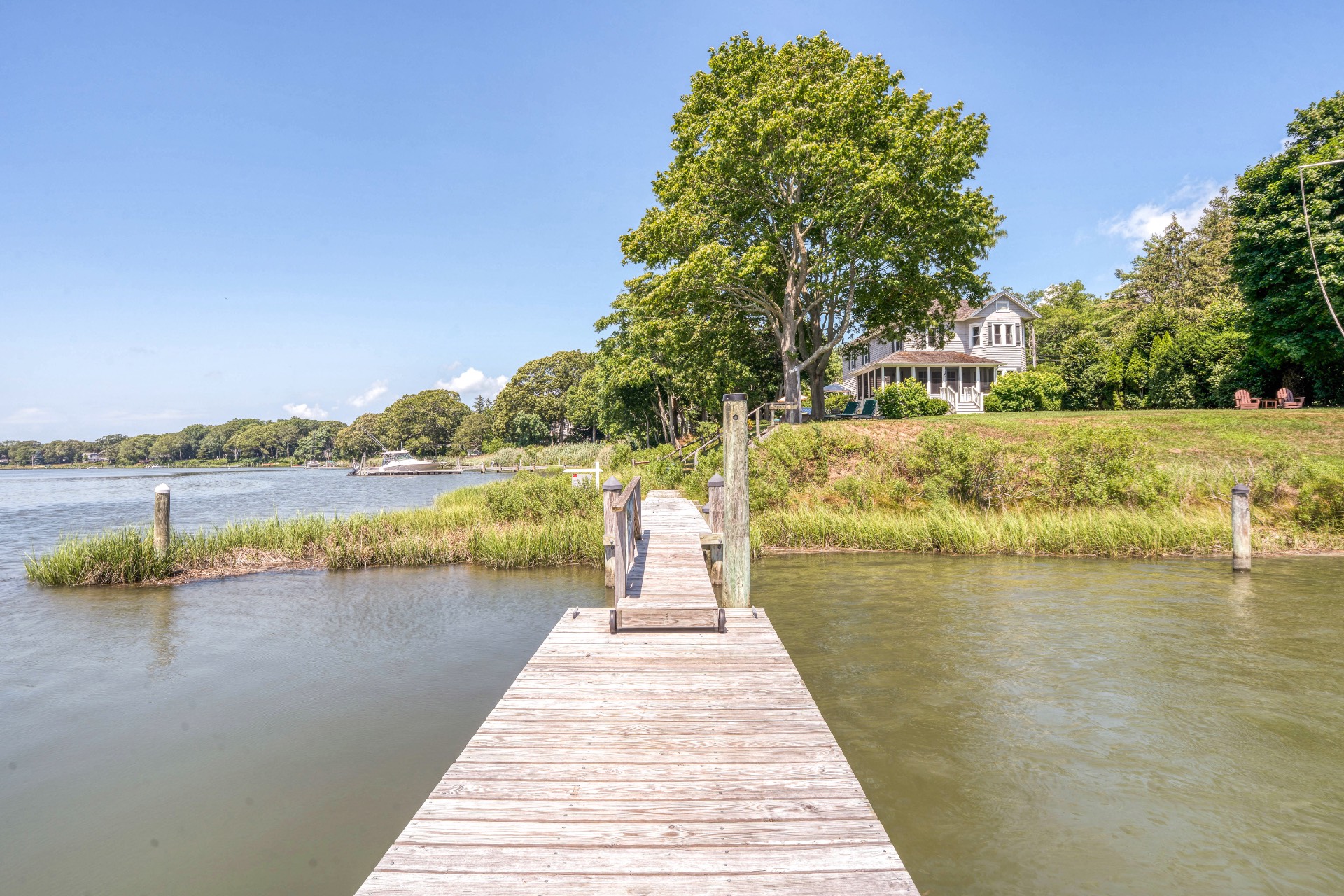 #5 photo, 52 S Midway Rd, サフォーク郡 Shelter Island , NY 11964