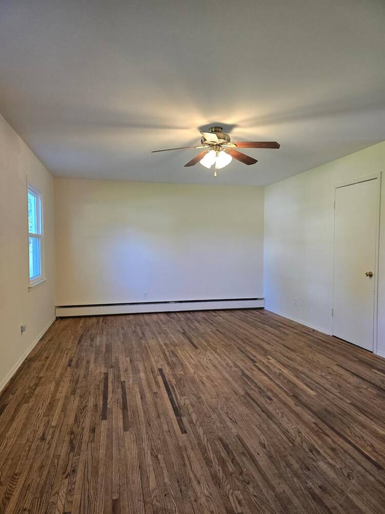 #6 photo, 74 Clifton Place, サフォーク郡 Port Jefferson Station , NY 11776