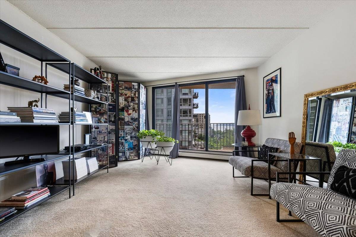 #2 photo, 1155 Warburton, #4J, Yonkers , NY 10701