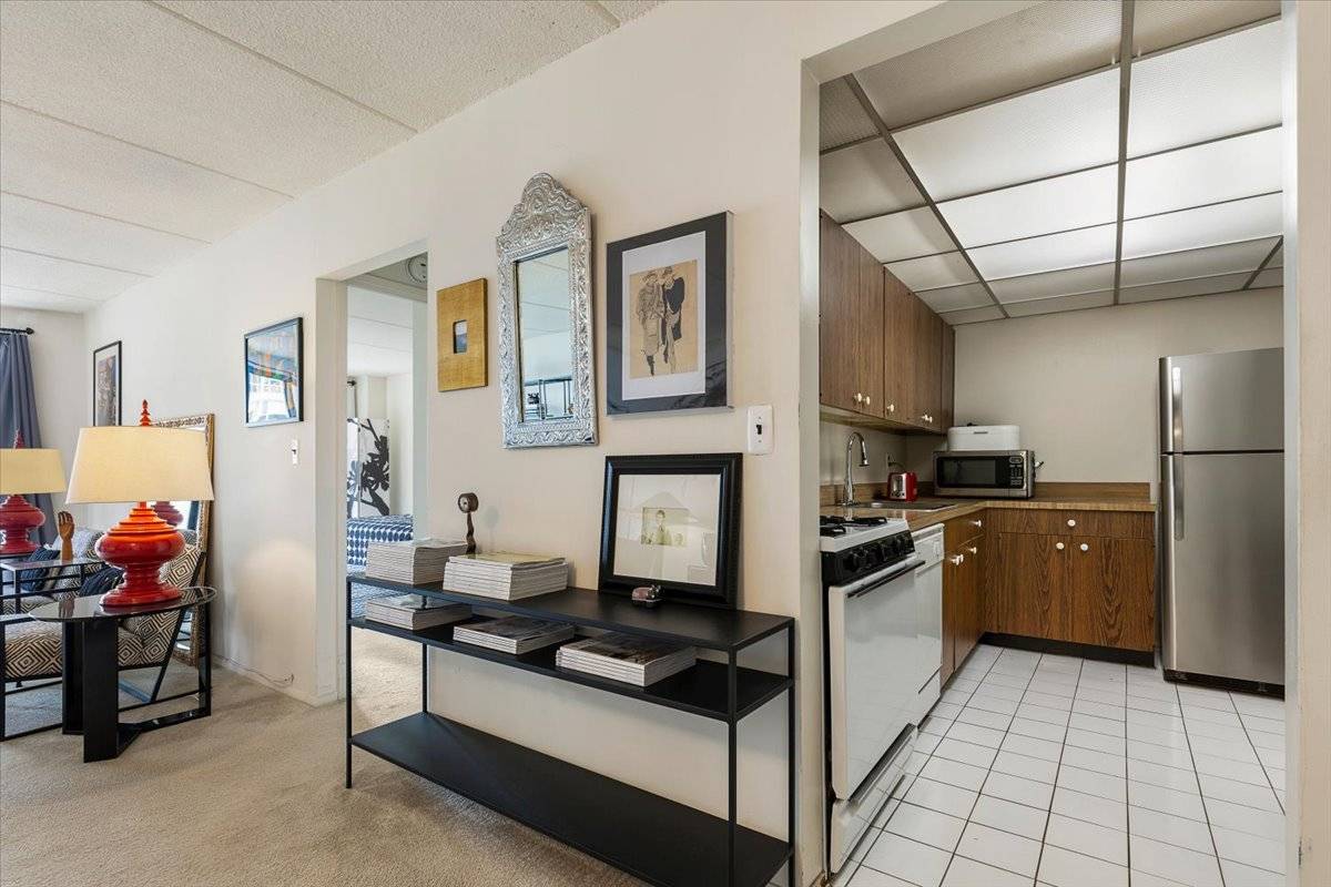 #6 photo, 1155 Warburton, #4J, Yonkers , NY 10701