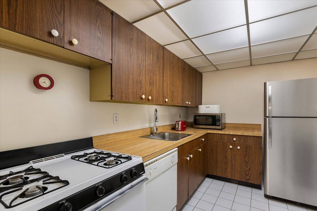 #7 photo, 1155 Warburton, #4J, Yonkers , NY 10701