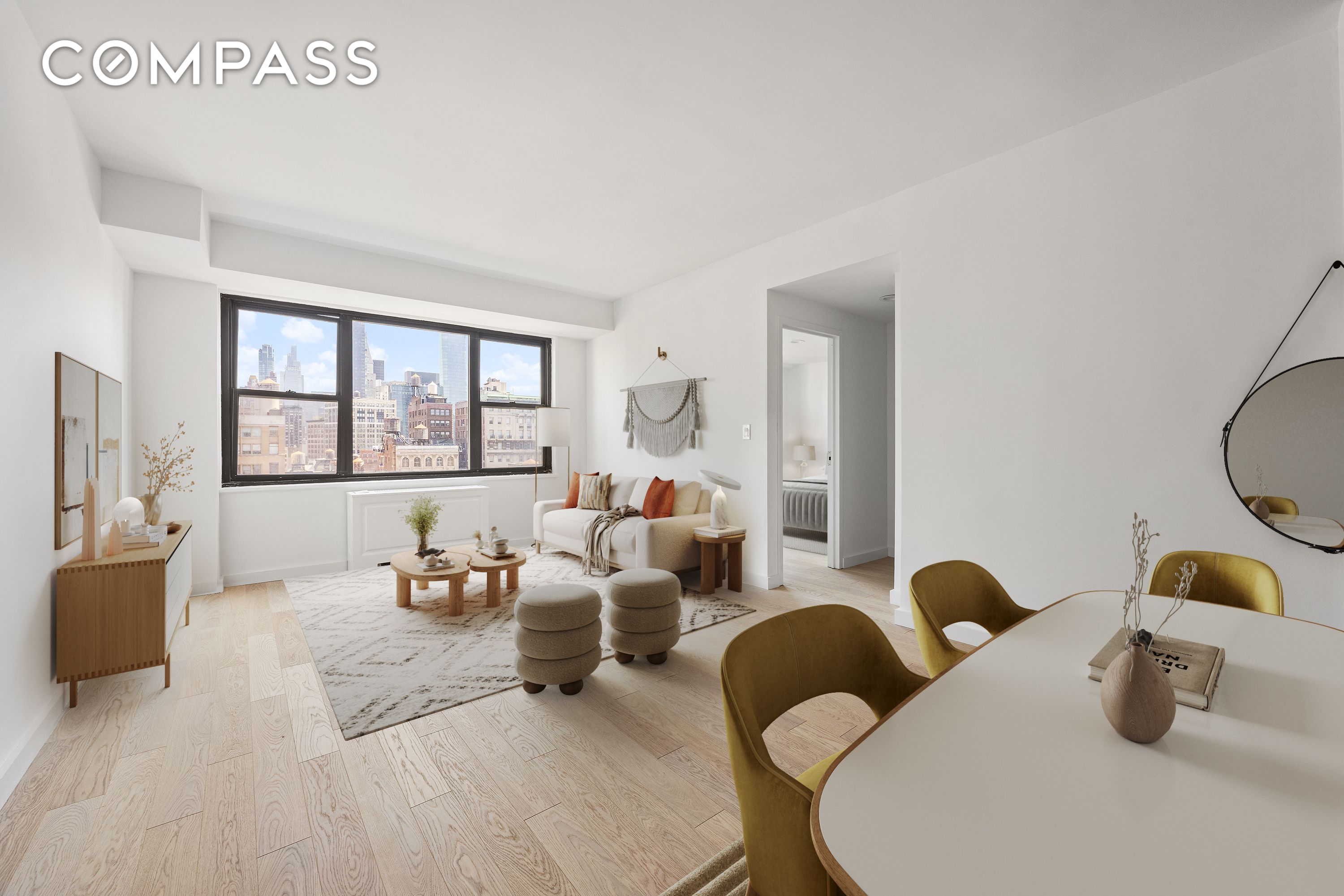 #4 photo, 7 E 14th Street, Flatiron , NY 10003