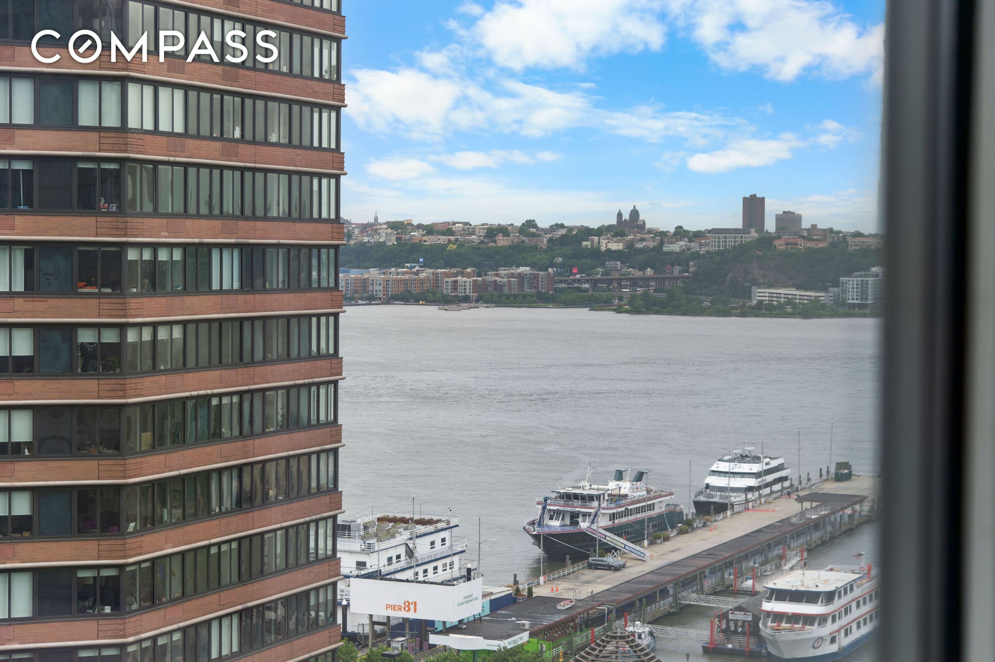 #15 photo, New York City, マンハッタン Hell's Kitchen , NY 10036