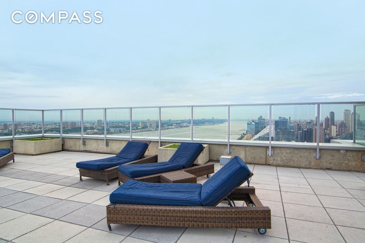 #16 photo, New York City, マンハッタン Hell's Kitchen , NY 10036