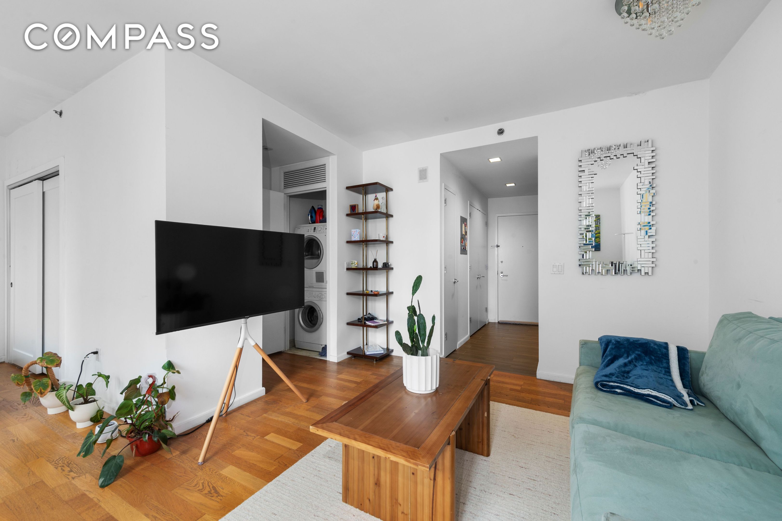 #8 photo, New York City, マンハッタン Hell's Kitchen , NY 10036