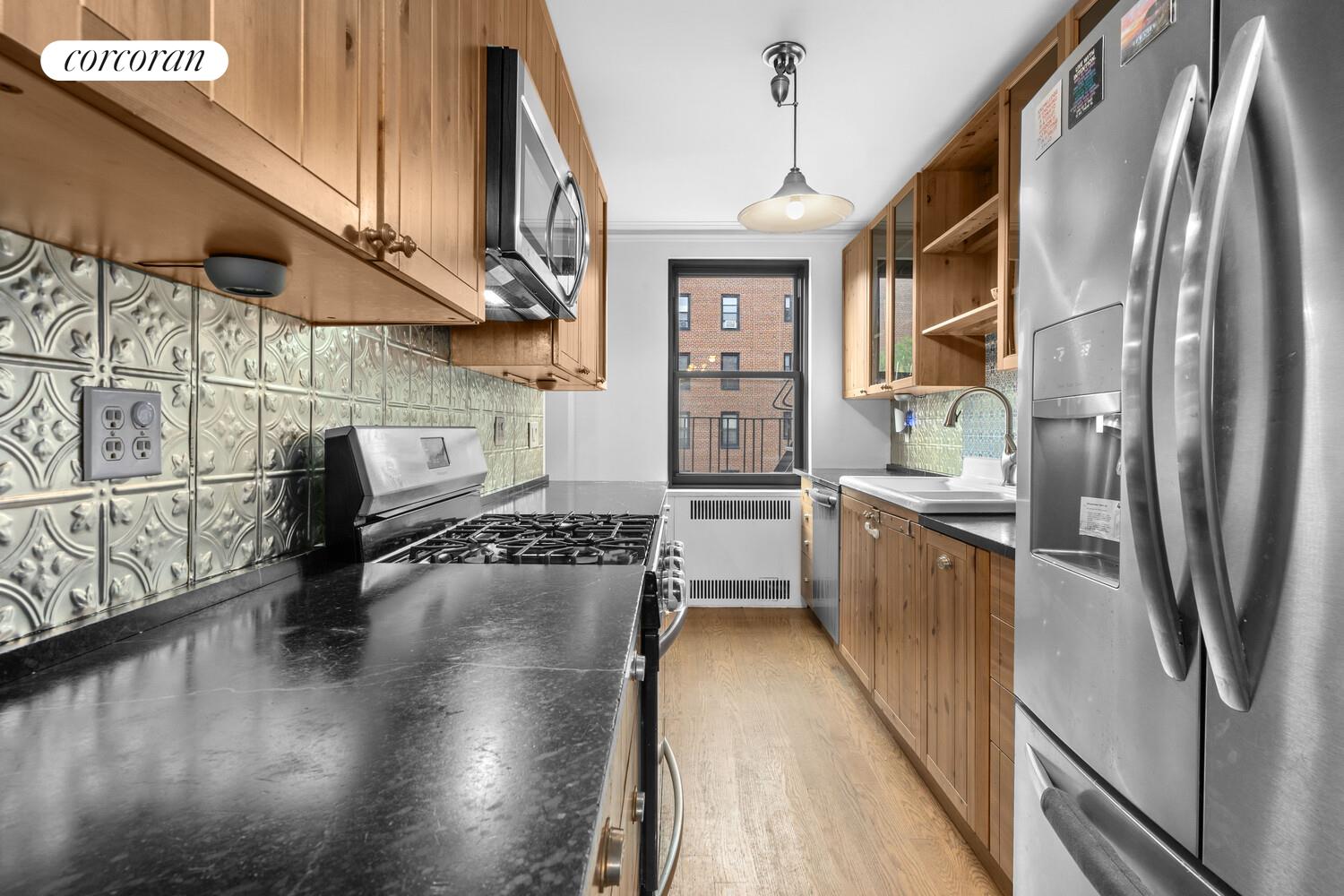 #4 photo, 50 PARK Terrace E, マンハッタン Inwood , NY 10034