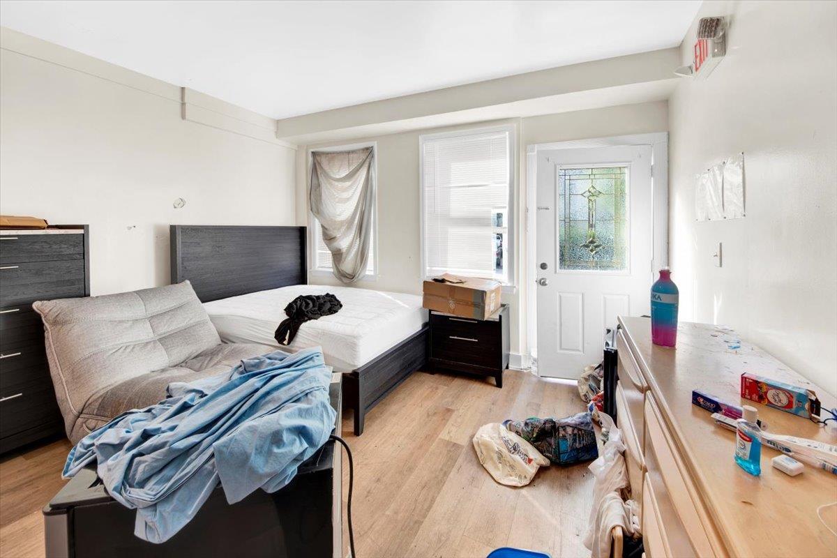 #9 photo, 308 5th Avenue, New Rochelle , NY 10801