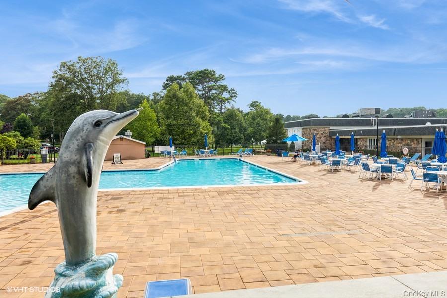 #15 photo, 166 Ventry Court, サフォーク郡 Ridge , NY 11961