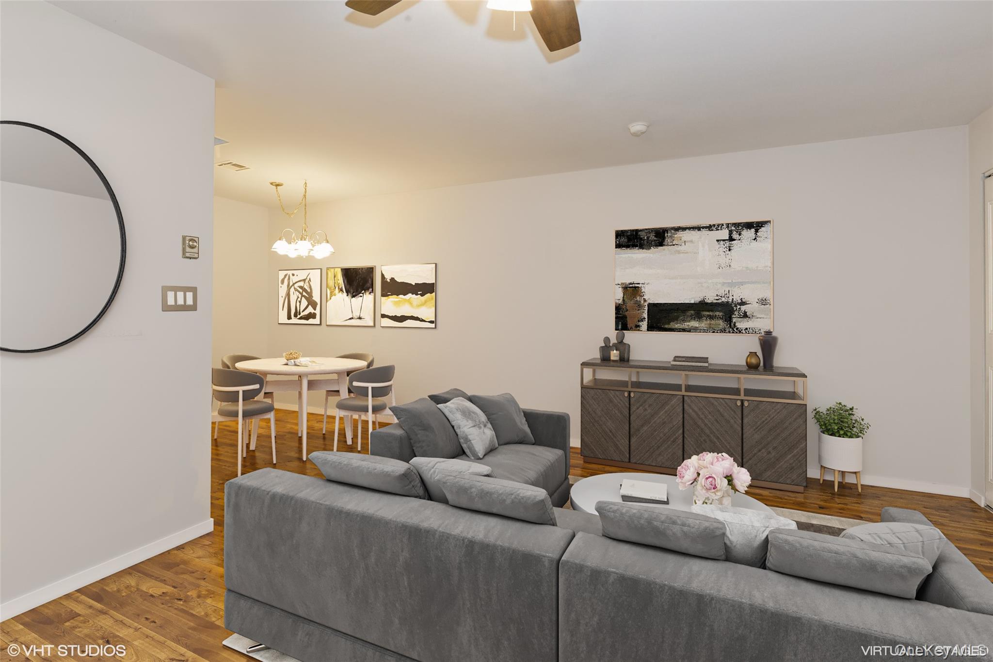 #5 photo, 166 Ventry Court, サフォーク郡 Ridge , NY 11961