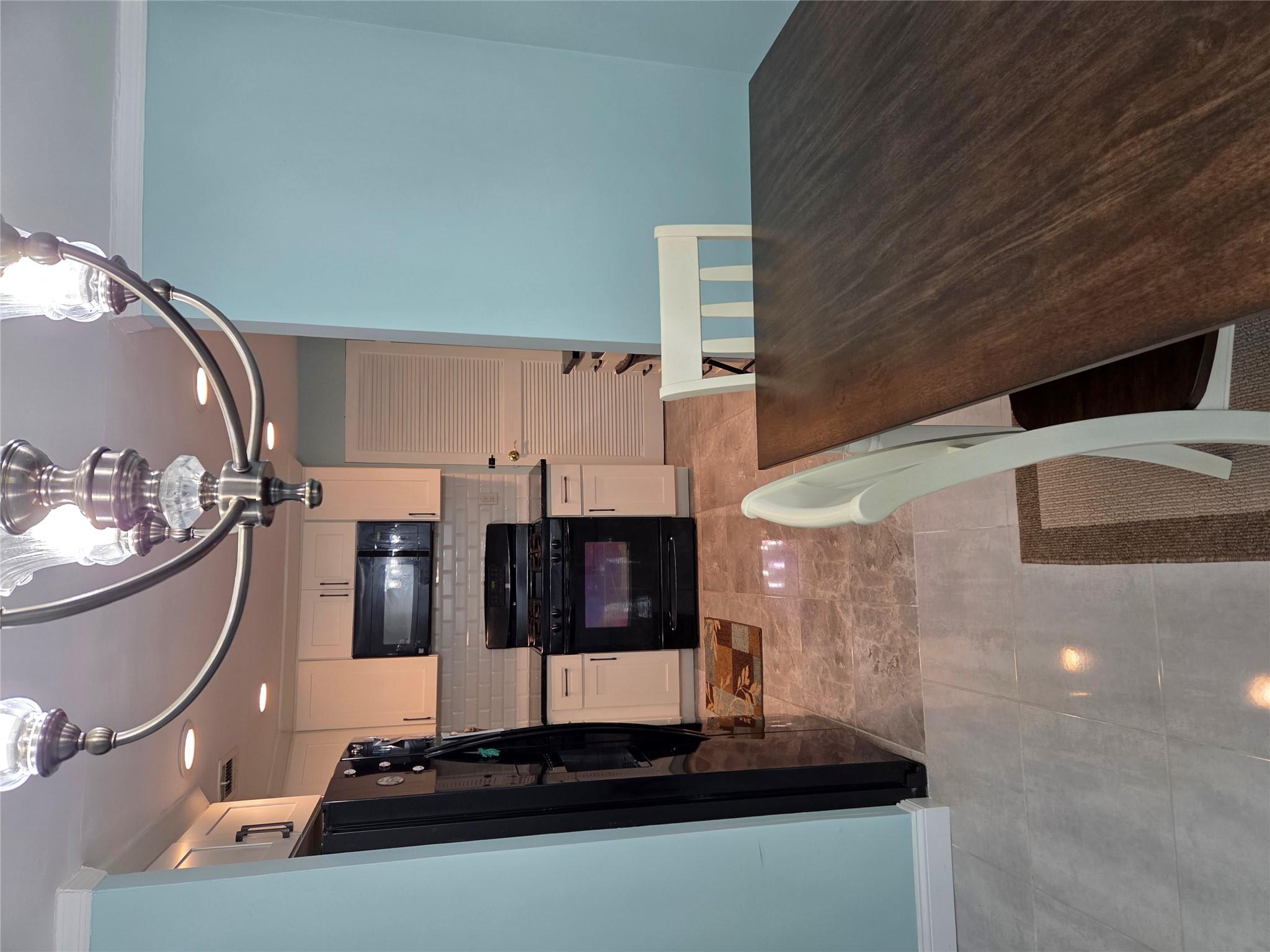 #12 photo, 3 Birchwood, Medford , NY 11763