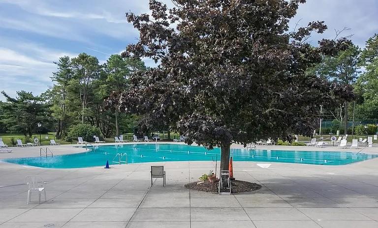 #15 photo, 3 Birchwood, Medford , NY 11763