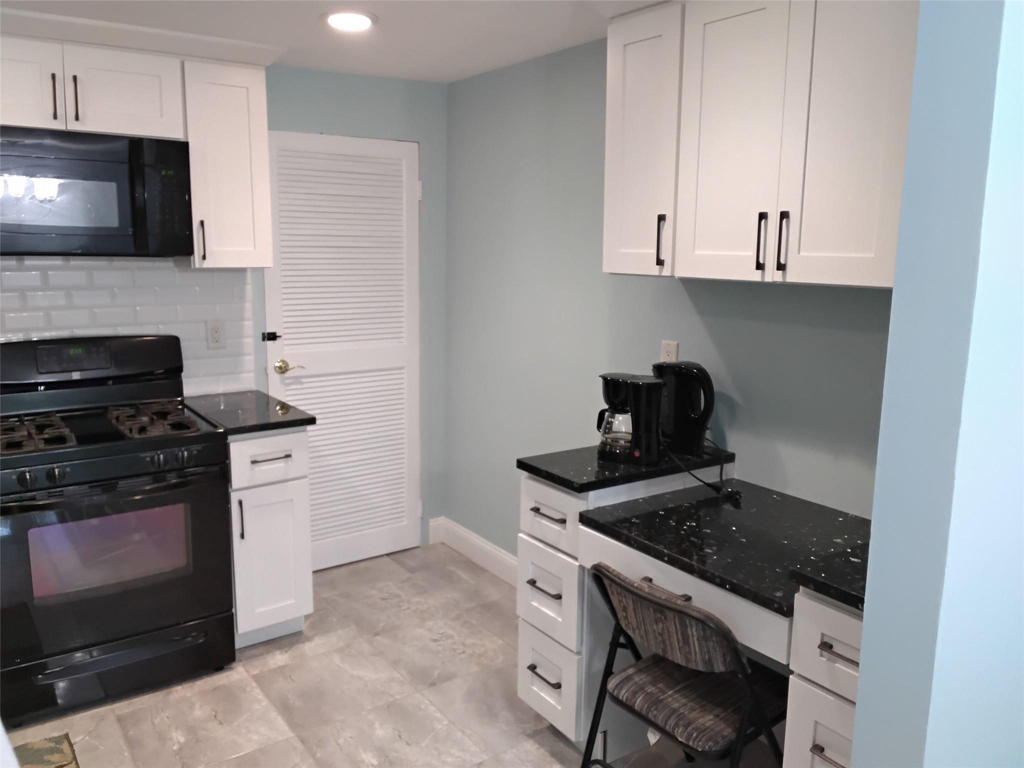 #6 photo, 3 Birchwood, Medford , NY 11763