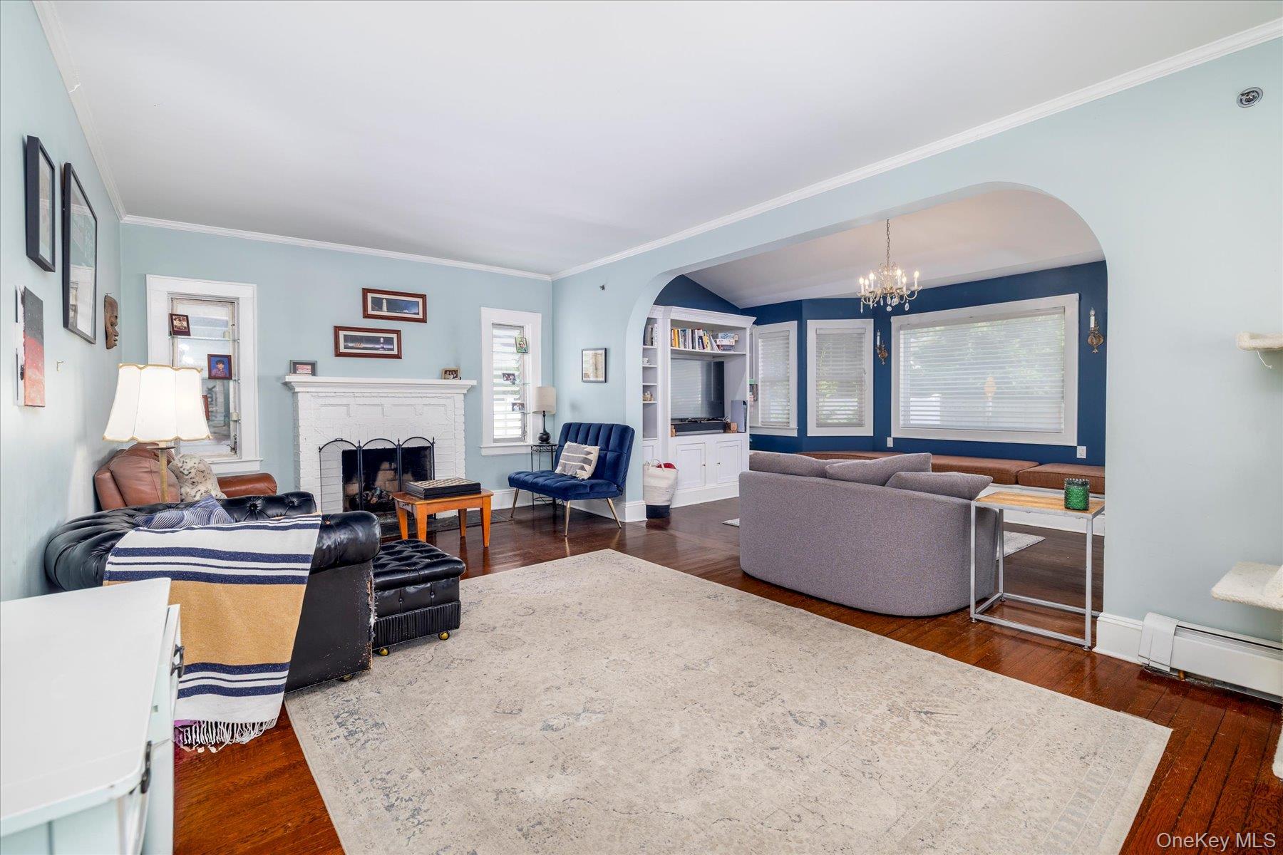 #5 photo, 25 Loel Court, Rockville Centre , NY 11570