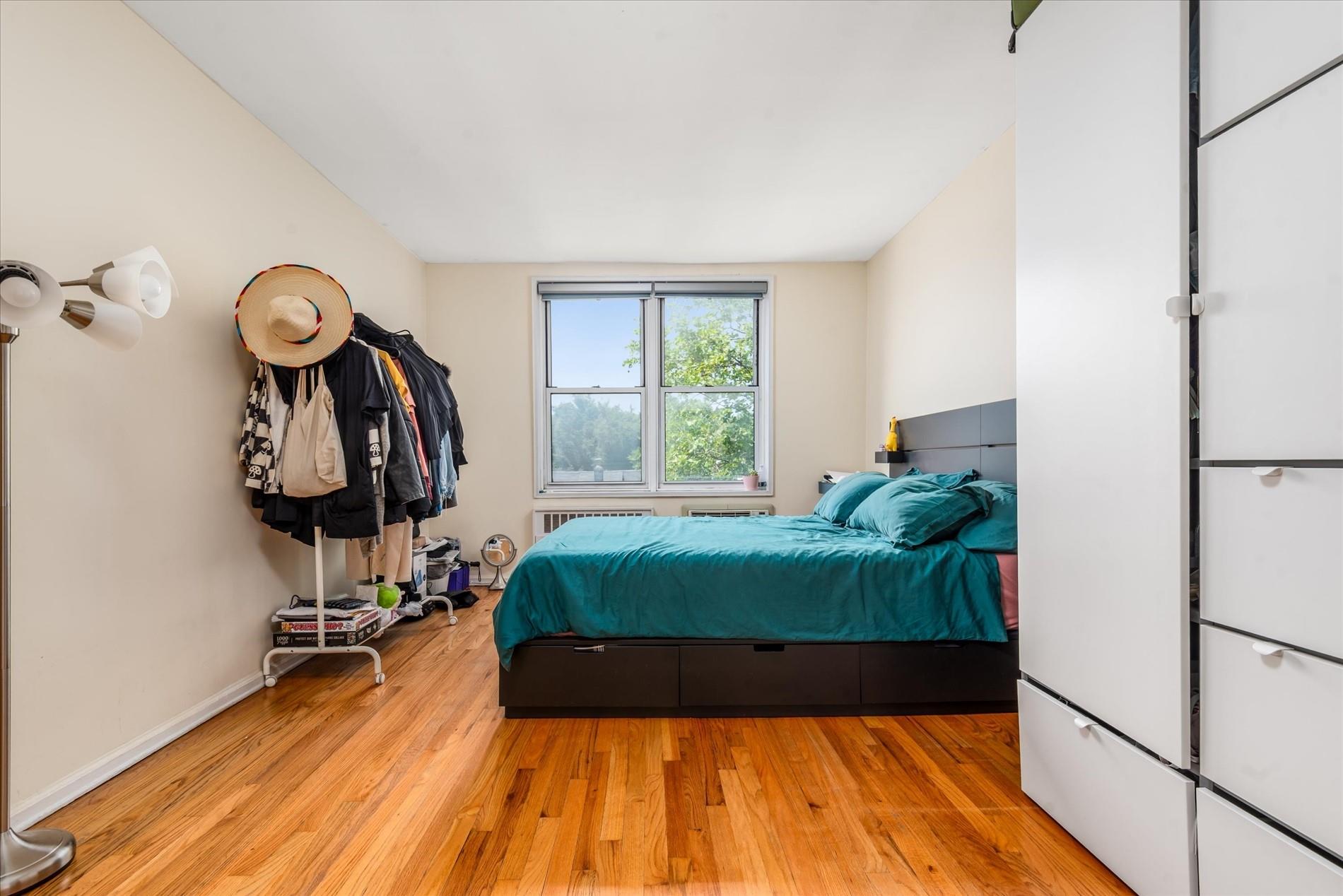 #7 photo, 60-11 Broadway, クイーンズ区 Woodside , NY 11377