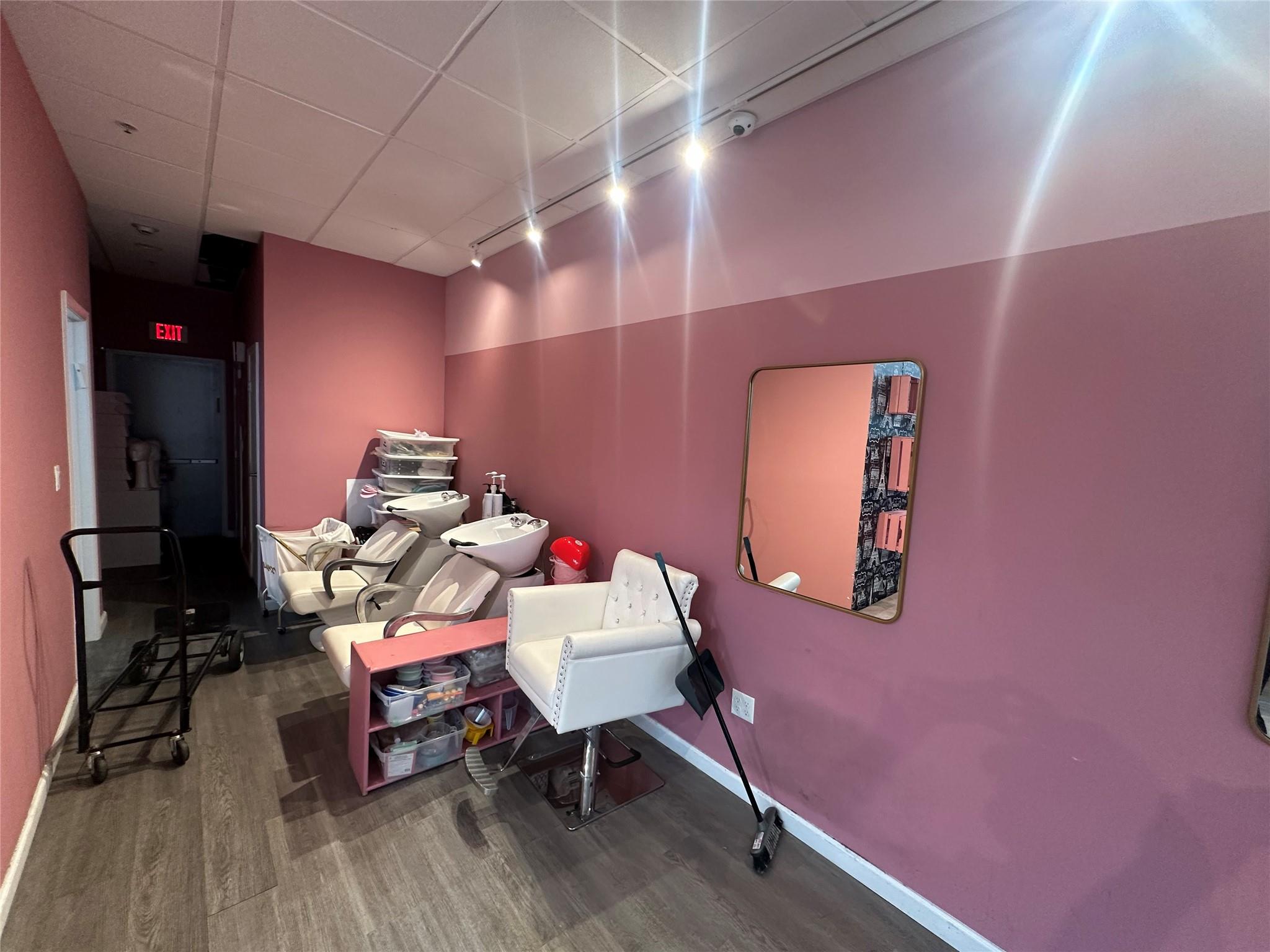 #5 photo, 588 Central, ナッソー郡 Cedarhurst , NY 11516