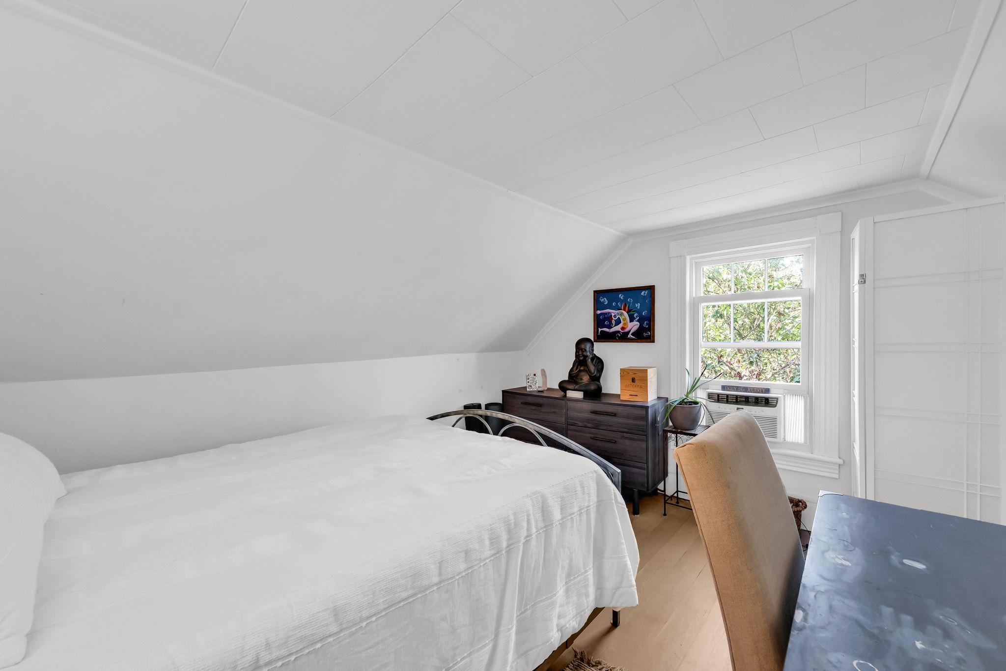 #20 photo, 7 Atlantic Avenue, サフォーク郡 East Moriches , NY 11940