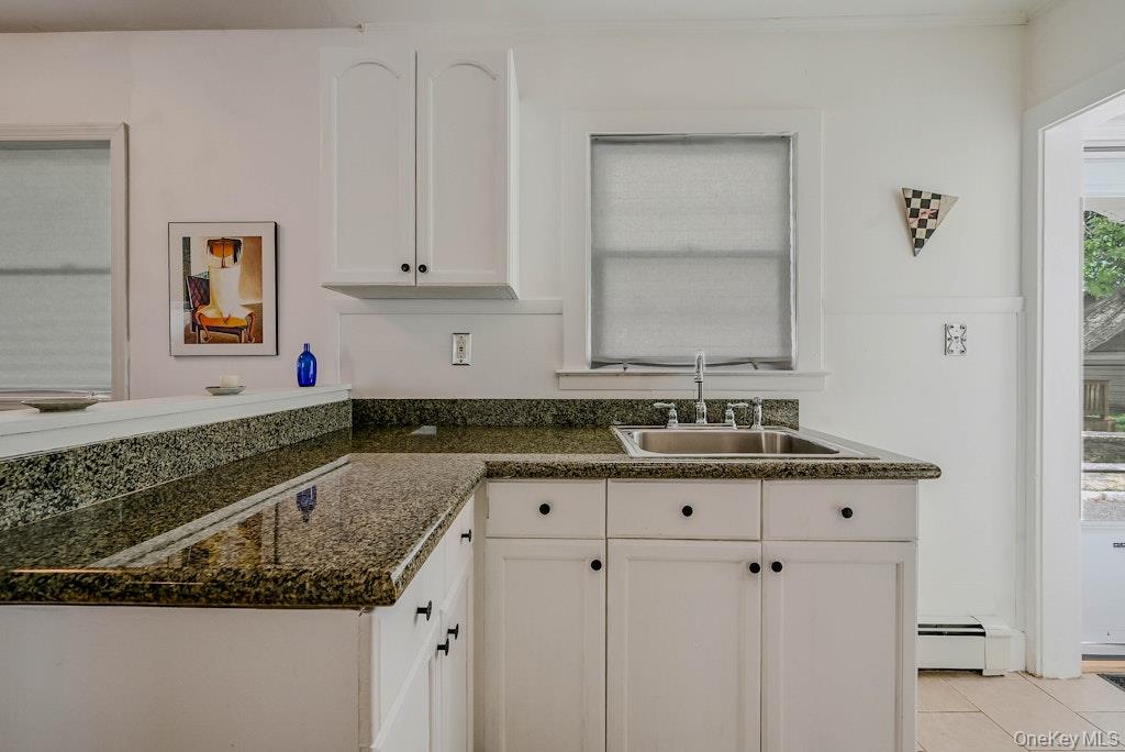 #14 photo, 1031 West Street, Riverhead , NY 11901