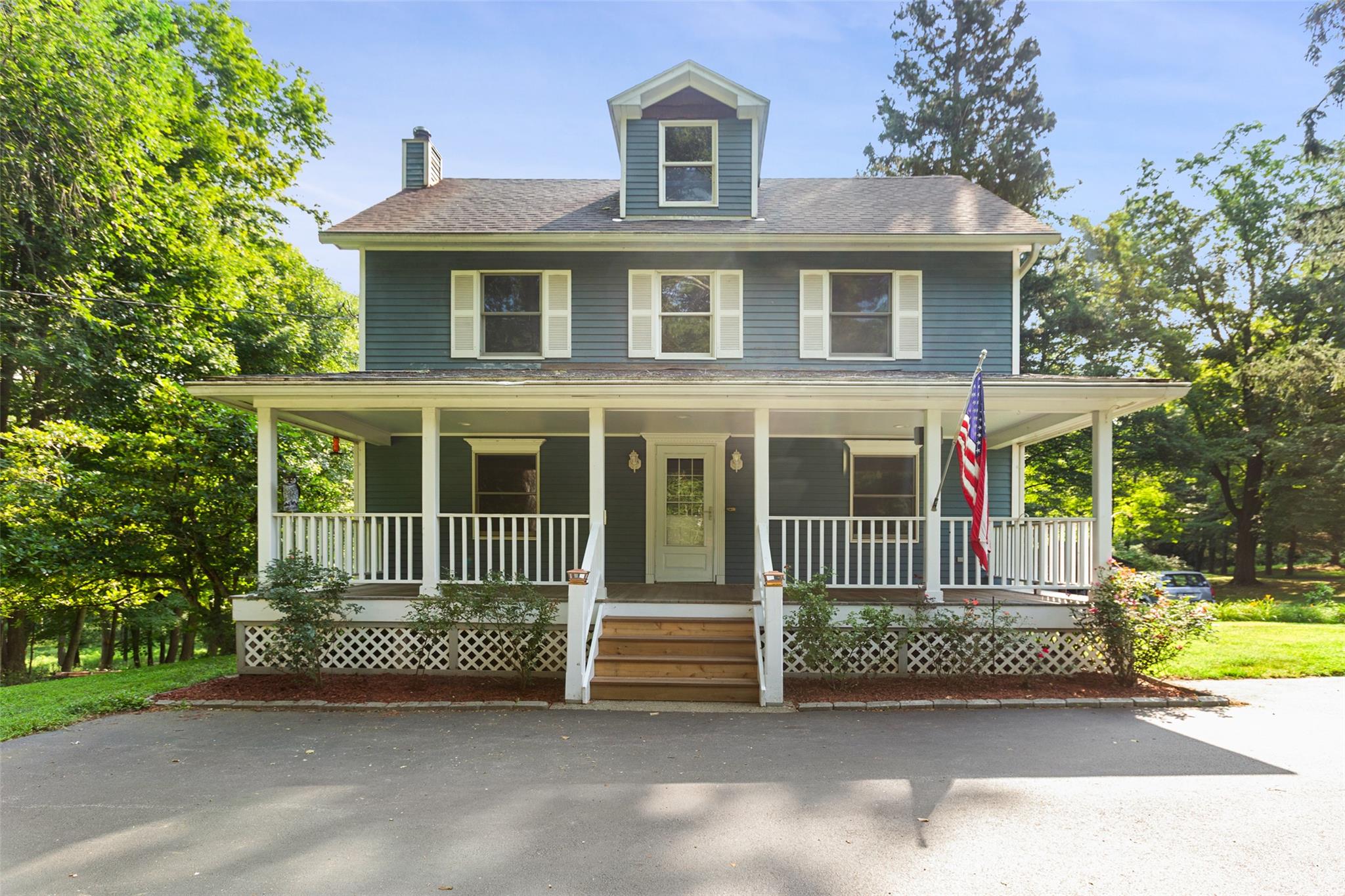 #1 photo, 40 Wood Street, Katonah , NY 10536