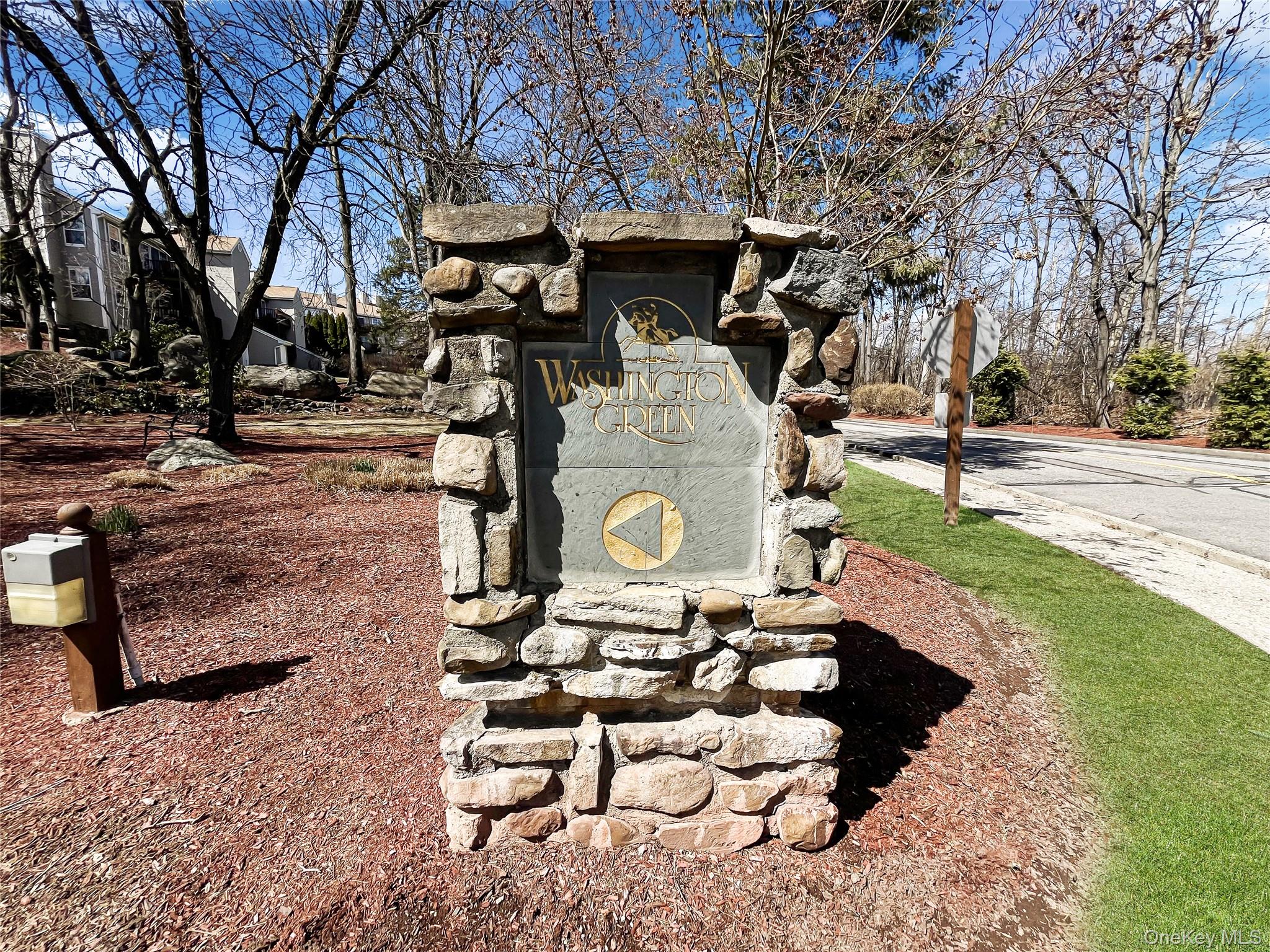 #2 photo, 1024 Washington Green, New Windsor , NY 12553