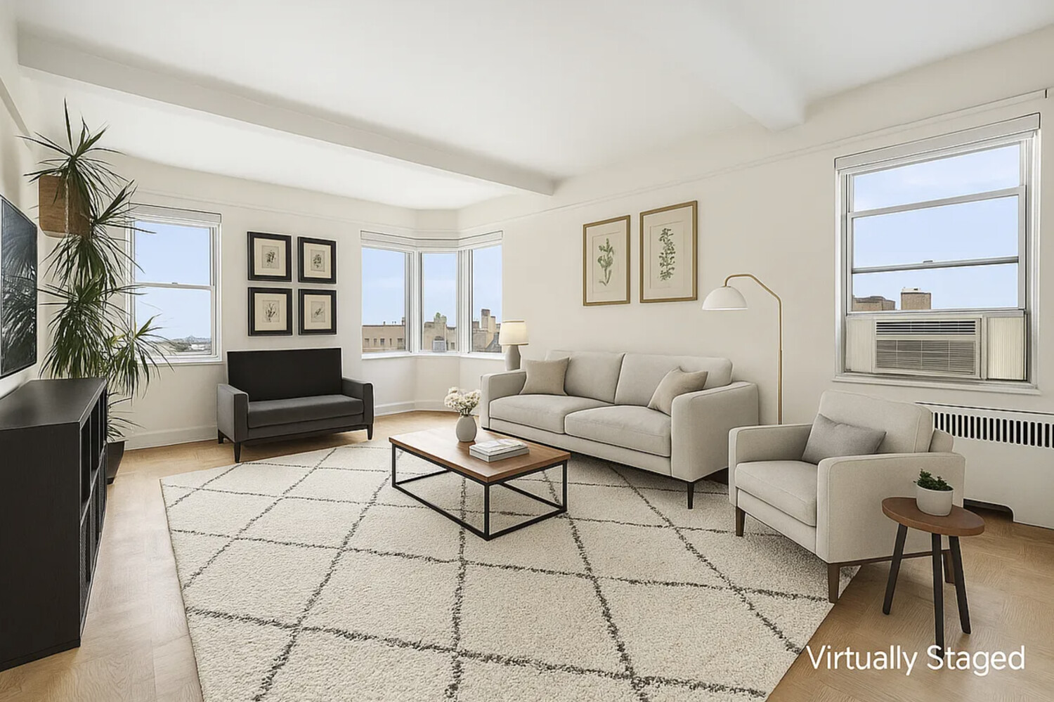 #1 photo, 250 CABRINI Boulevard, मैनहटन Hudson Heights , NY 10033