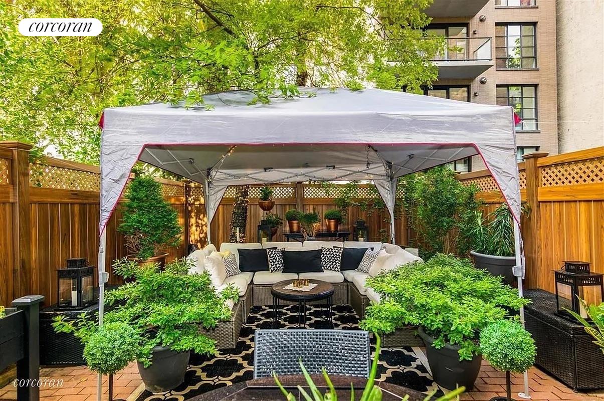 #8 photo, New York City, マンハッタン Upper West Side , NY 10024