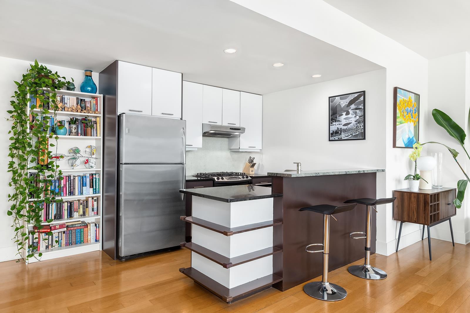 #4 photo, 446 KENT Avenue, ブルックリン区 Williamsburg,South , NY 11249