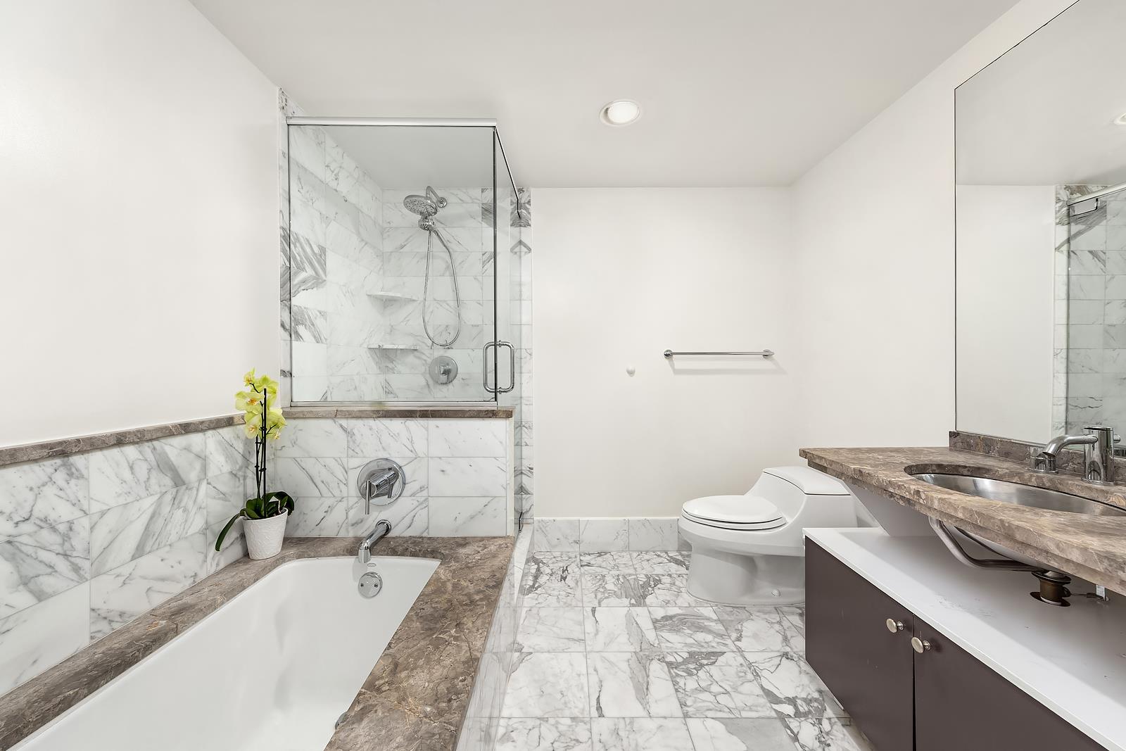 #7 photo, 446 KENT Avenue, ブルックリン区 Williamsburg,South , NY 11249