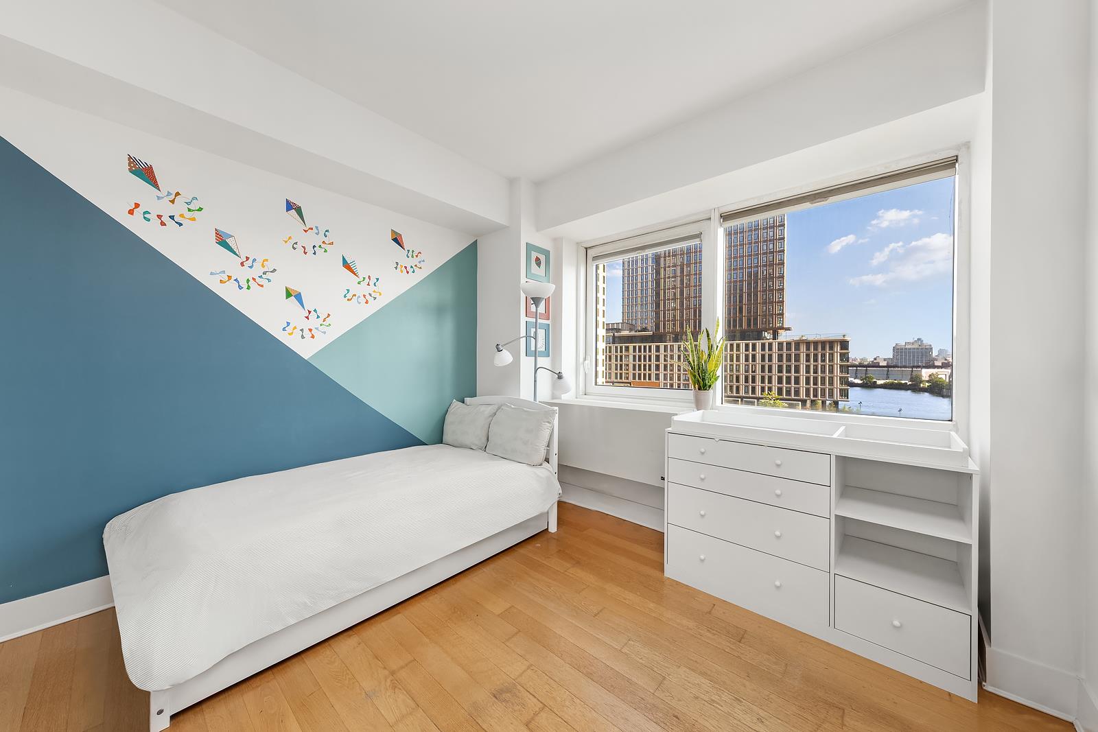 #8 photo, 446 KENT Avenue, ブルックリン区 Williamsburg,South , NY 11249