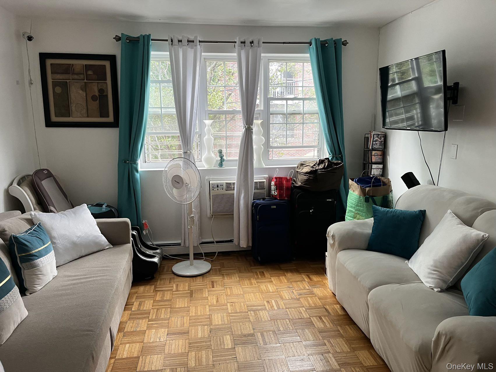 #7 photo, 109-12 Westside Avenue, クイーンズ区 Corona , NY 11368