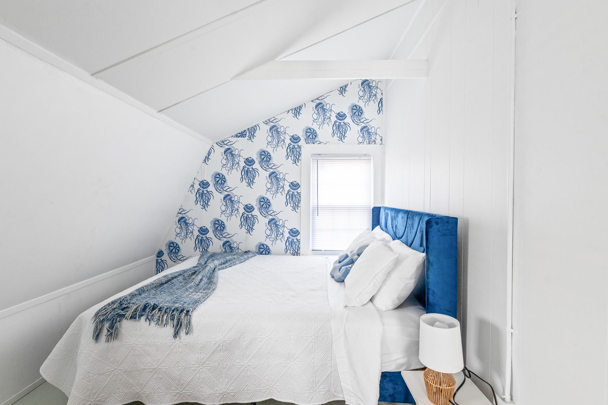 #18 photo, 291 Cottage Walk, Ocean Beach , NY 11770