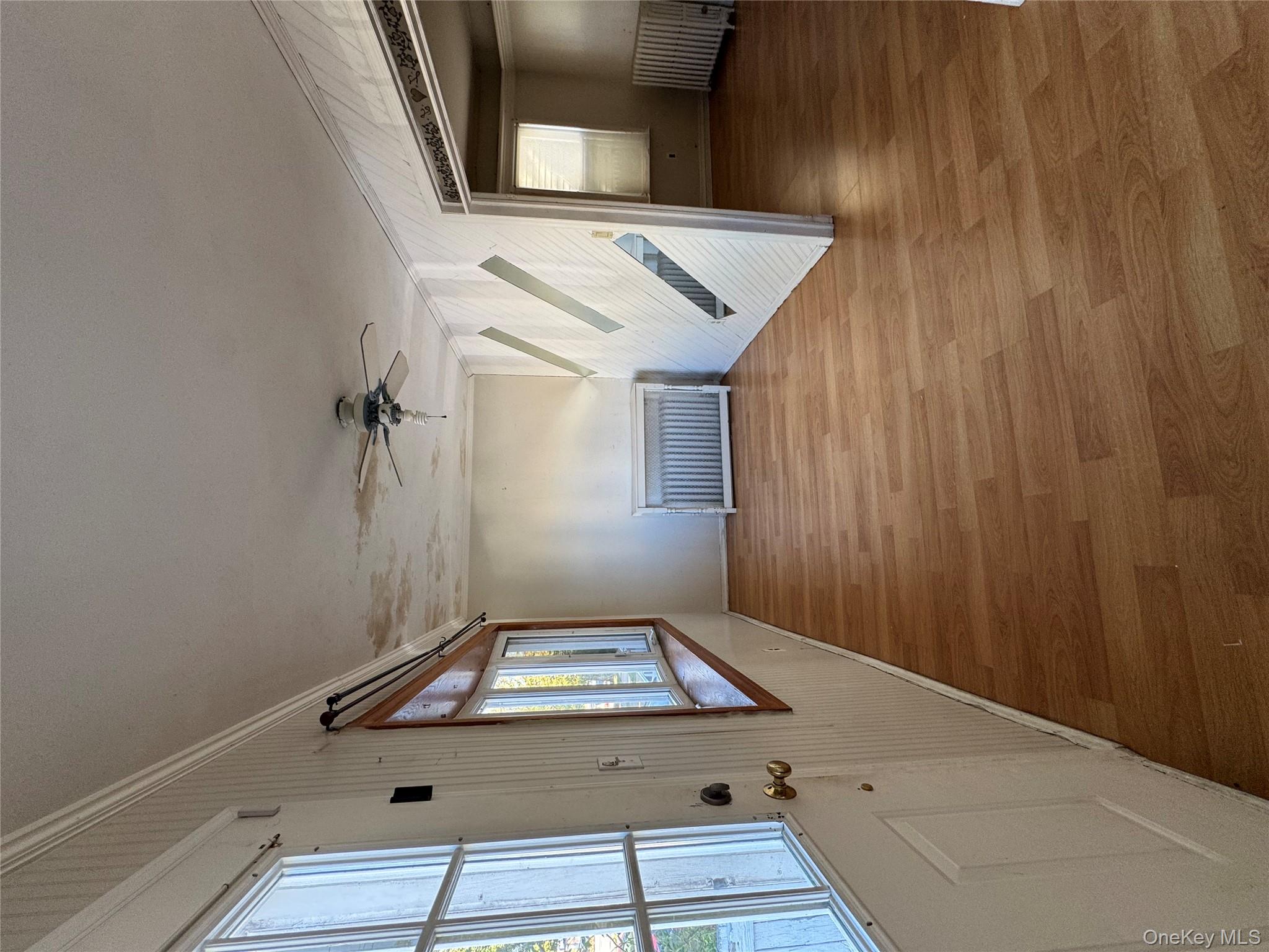 #13 photo, 19 Jacob Street, ナッソー郡 Elmont , NY 11003