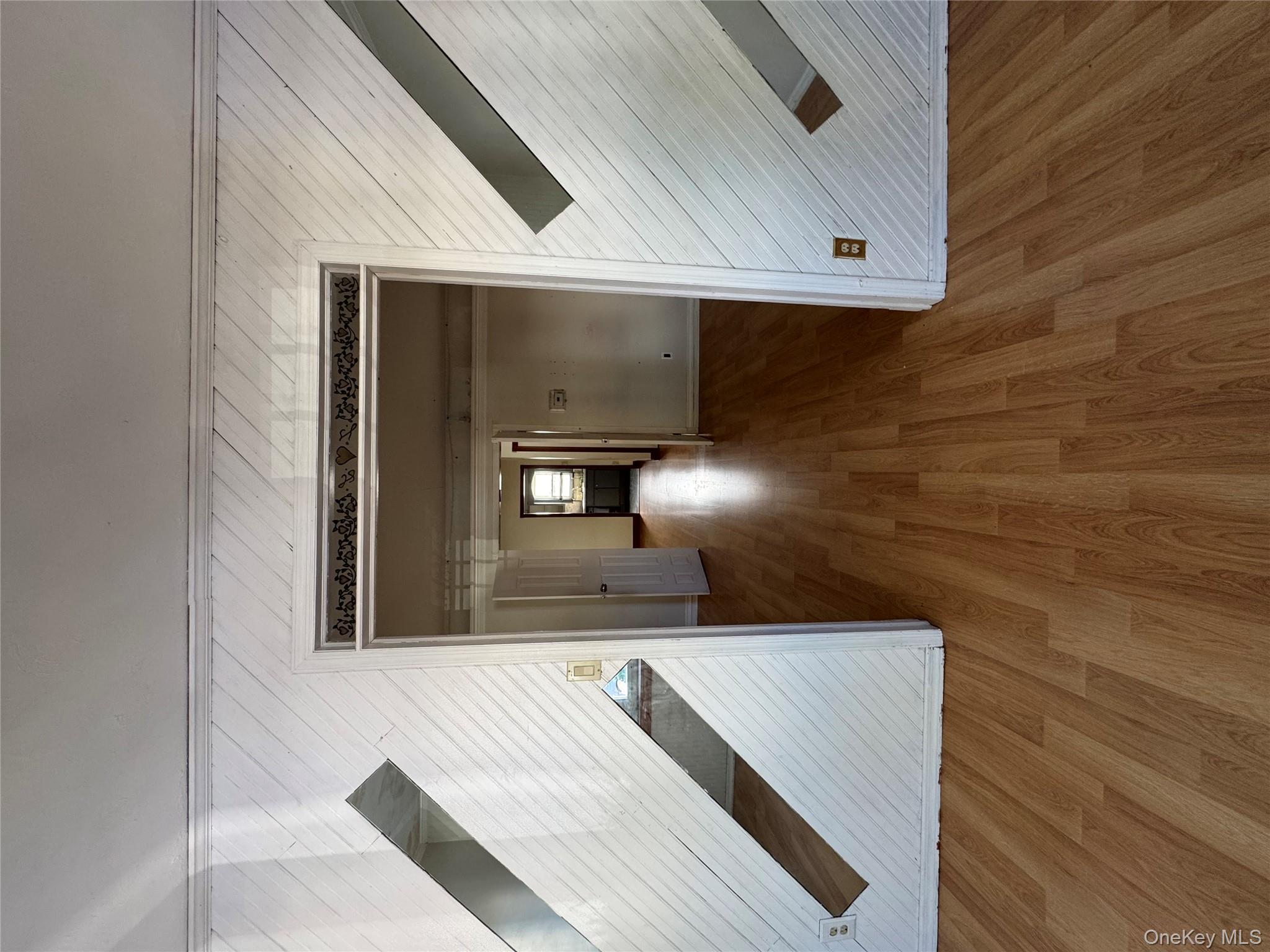 #15 photo, 19 Jacob Street, ナッソー郡 Elmont , NY 11003